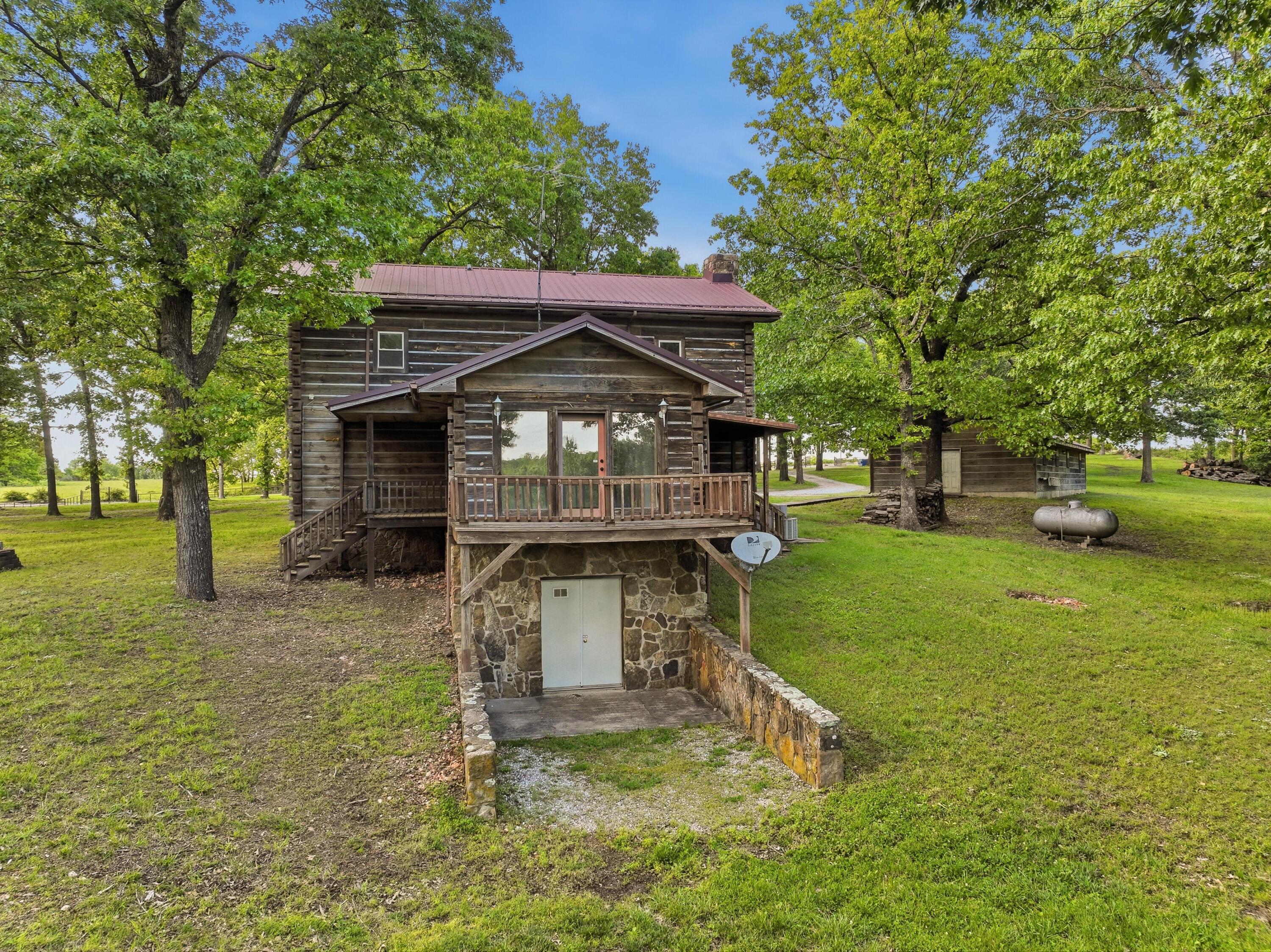 10613 And 10633 Poppy Drive Property Photo 36