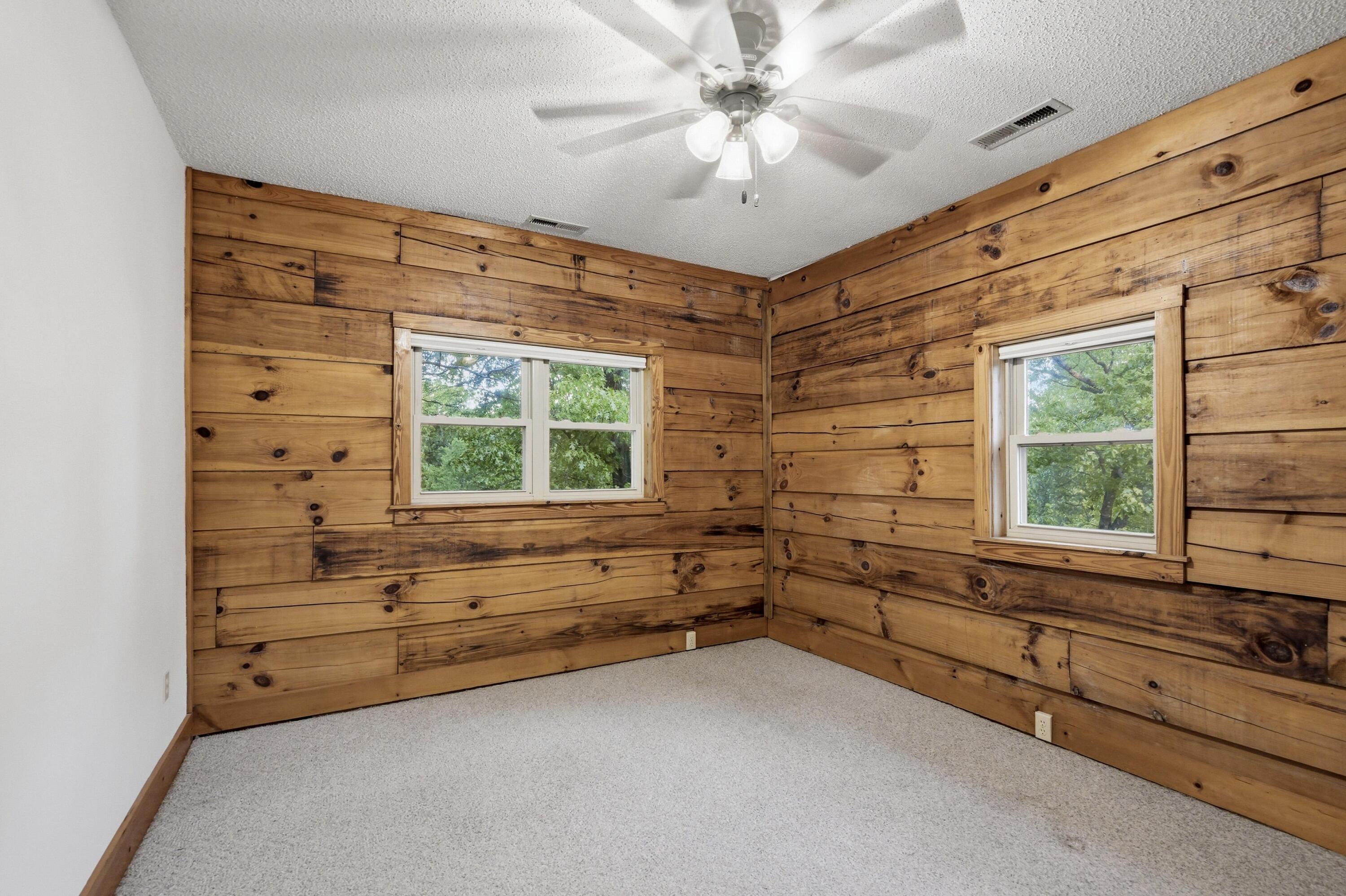 10613 And 10633 Poppy Drive Property Photo 48