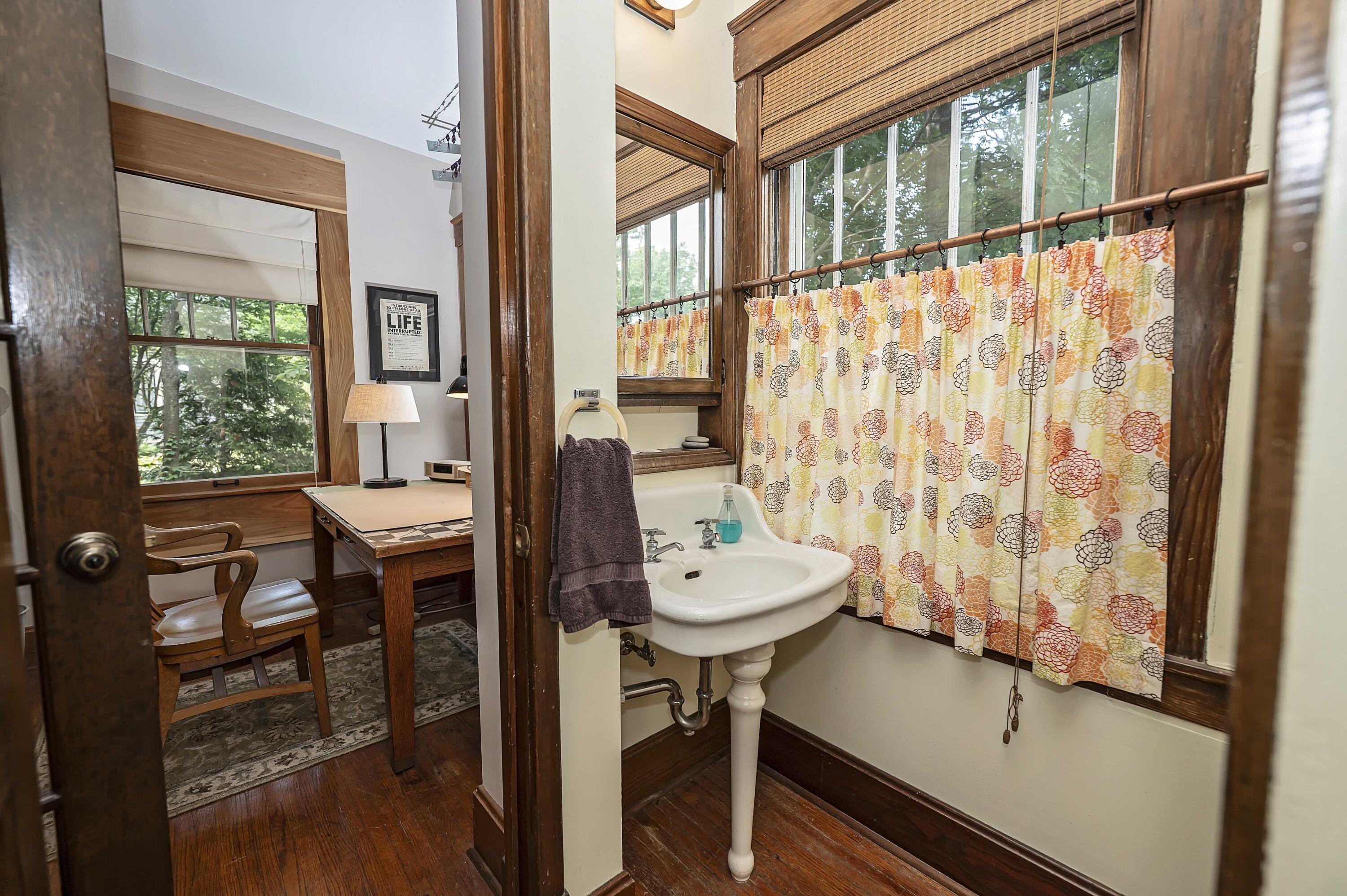 941 South Pickwick Avenue Property Photo 8