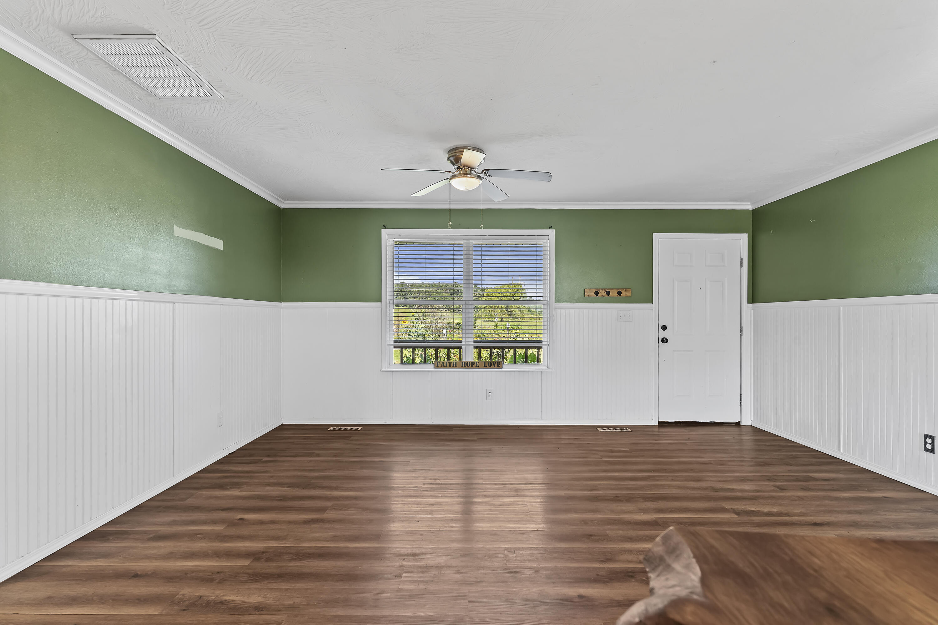 392 Pirate Lane Property Photo 15