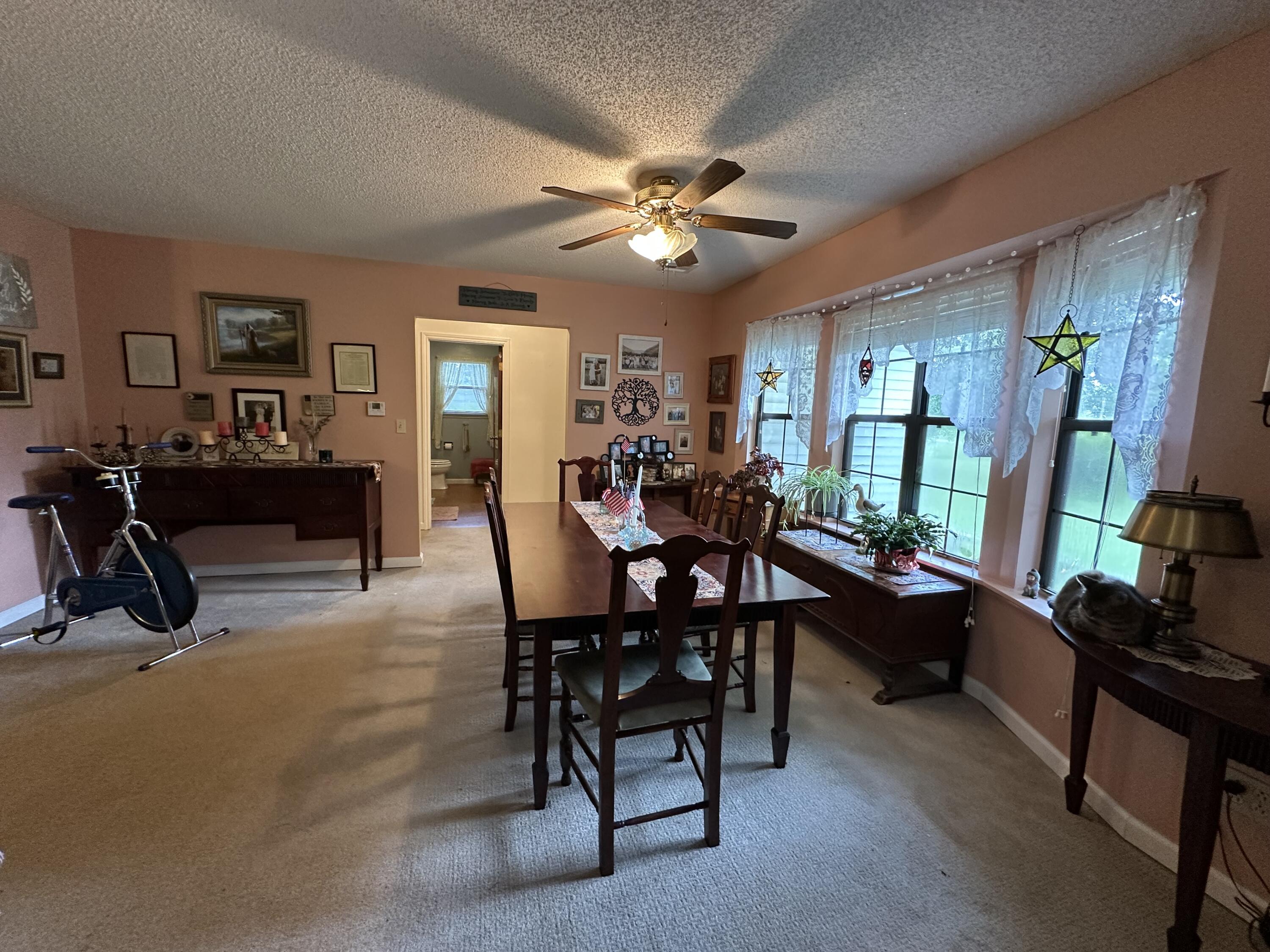 122 Riverview Drive Property Photo 2