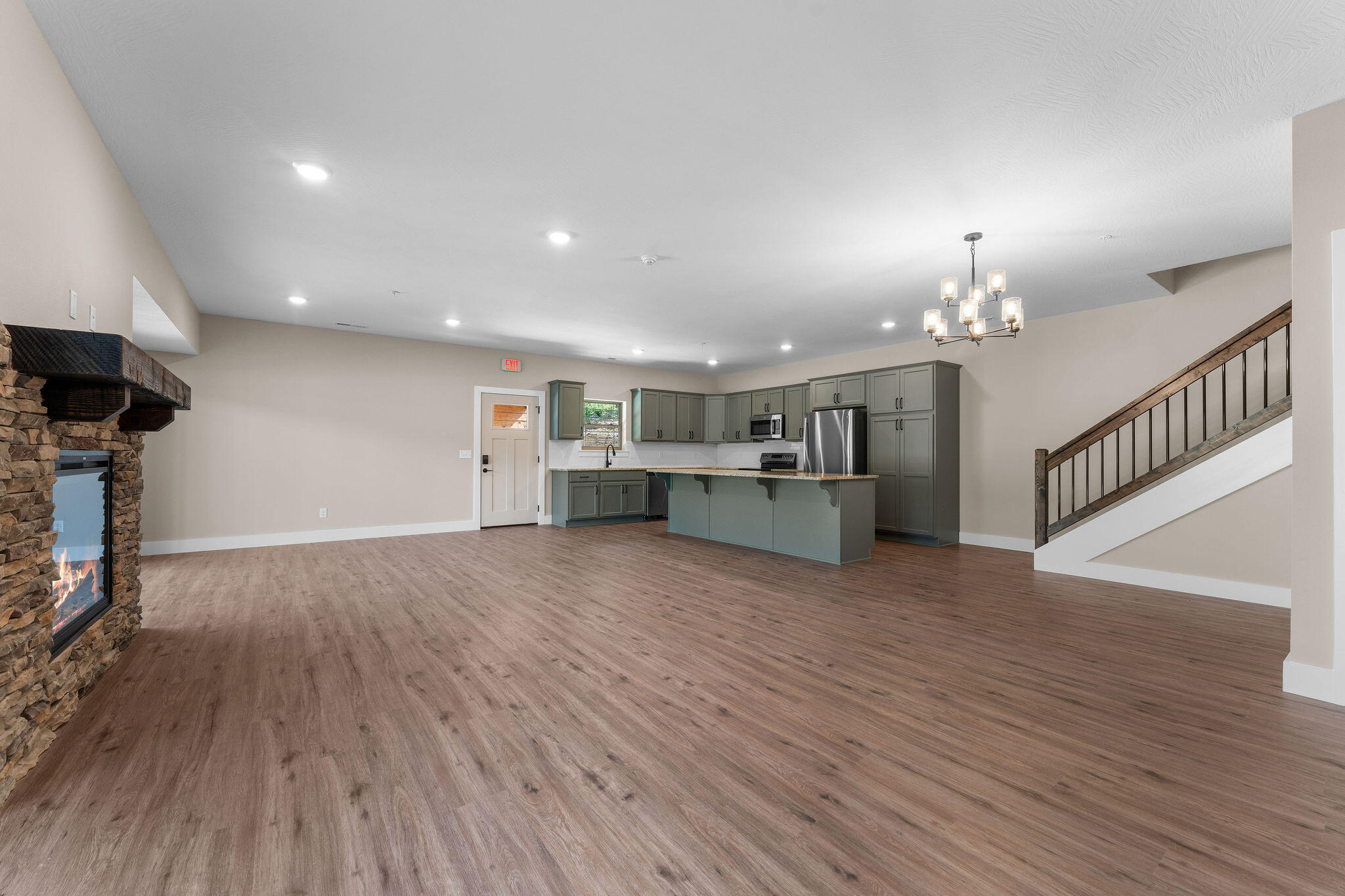 120 Pavilion Court Property Photo 9