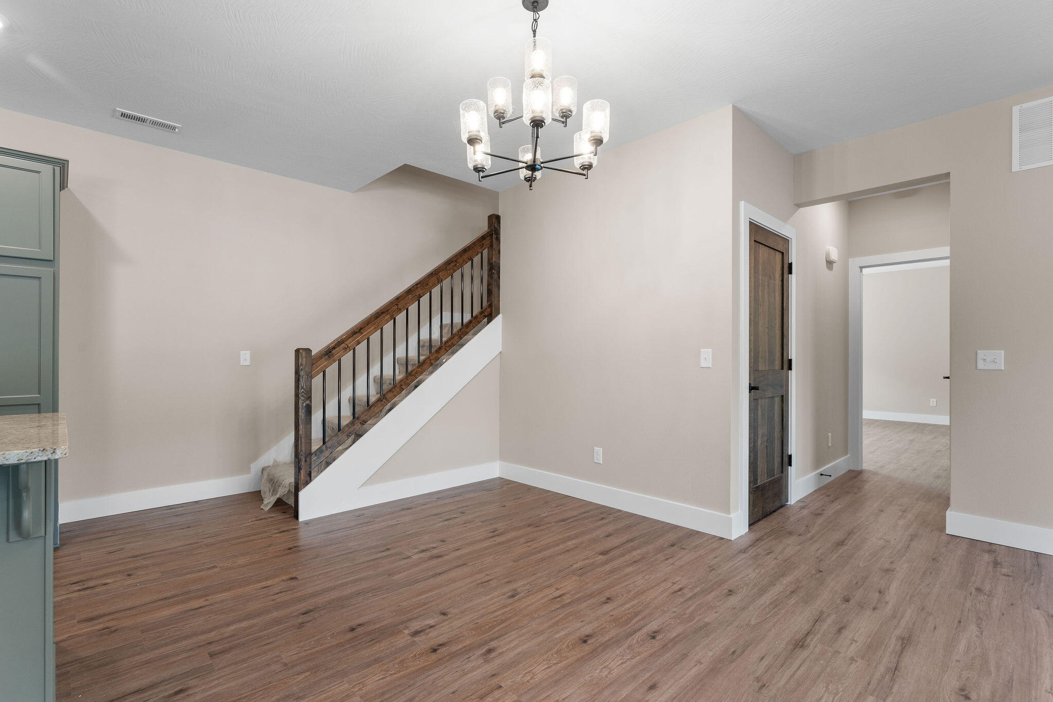 120 Pavilion Court Property Photo 19