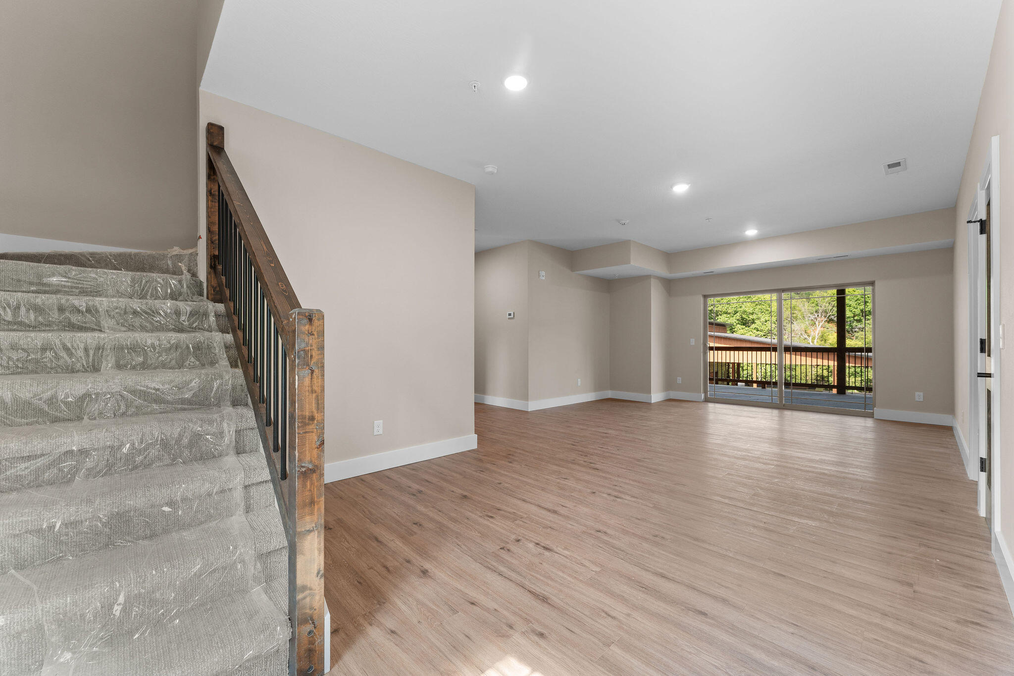 120 Pavilion Court Property Photo 26