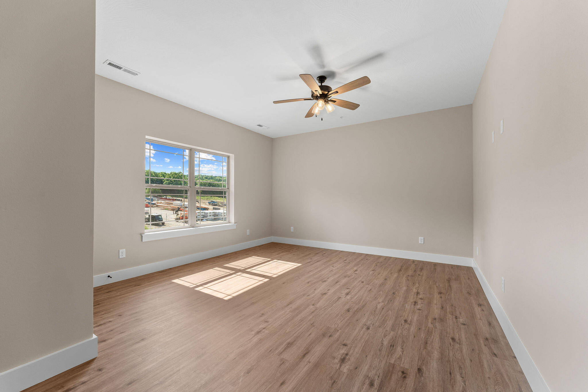 120 Pavilion Court Property Photo 39