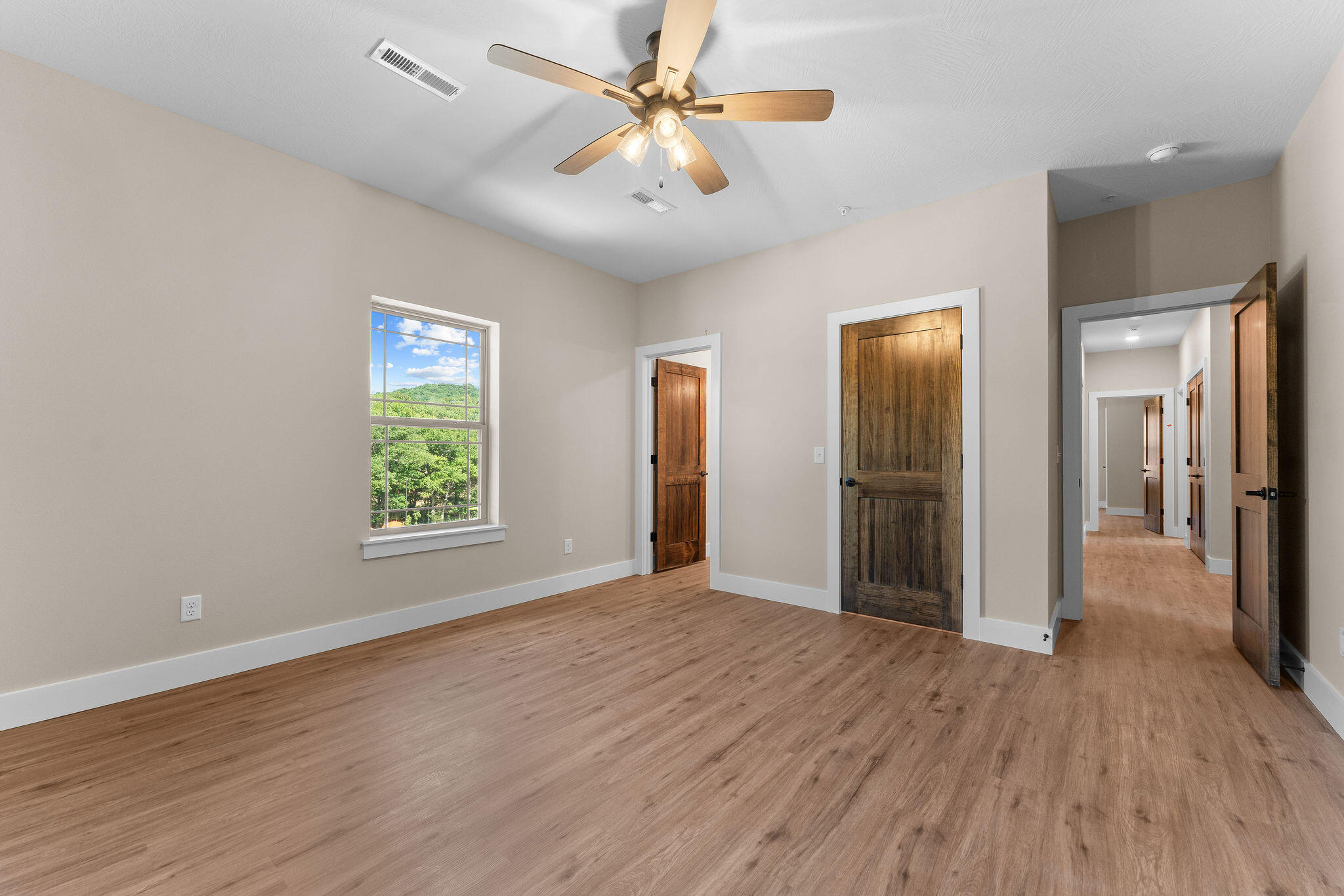 120 Pavilion Court Property Photo 43