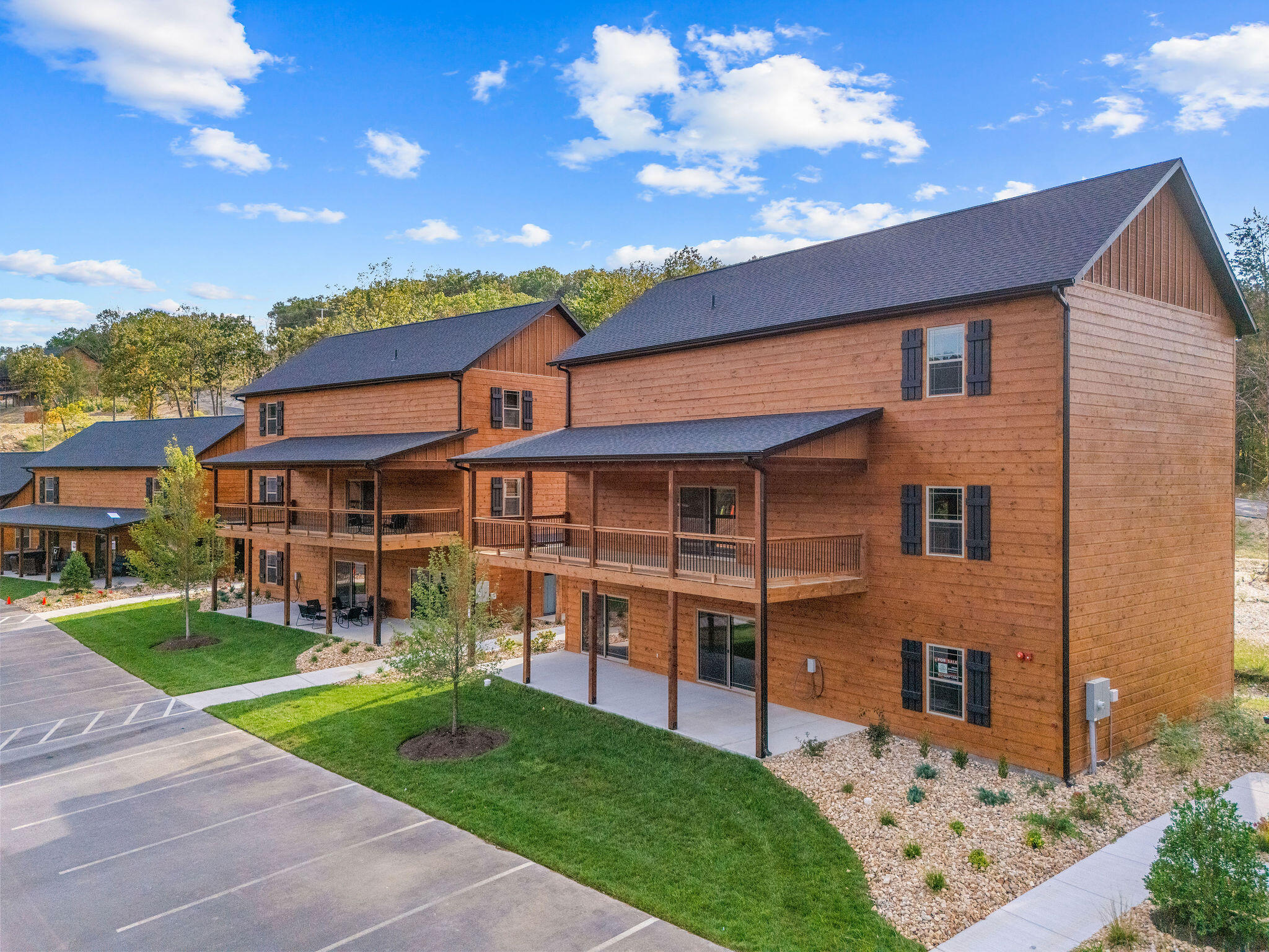 130 Pavilion Court Property Photo 4