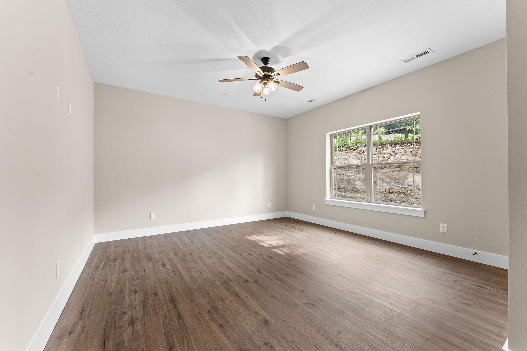 130 Pavilion Court Property Photo 20