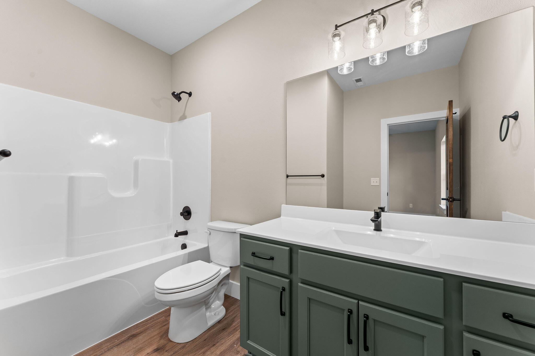 130 Pavilion Court Property Photo 41