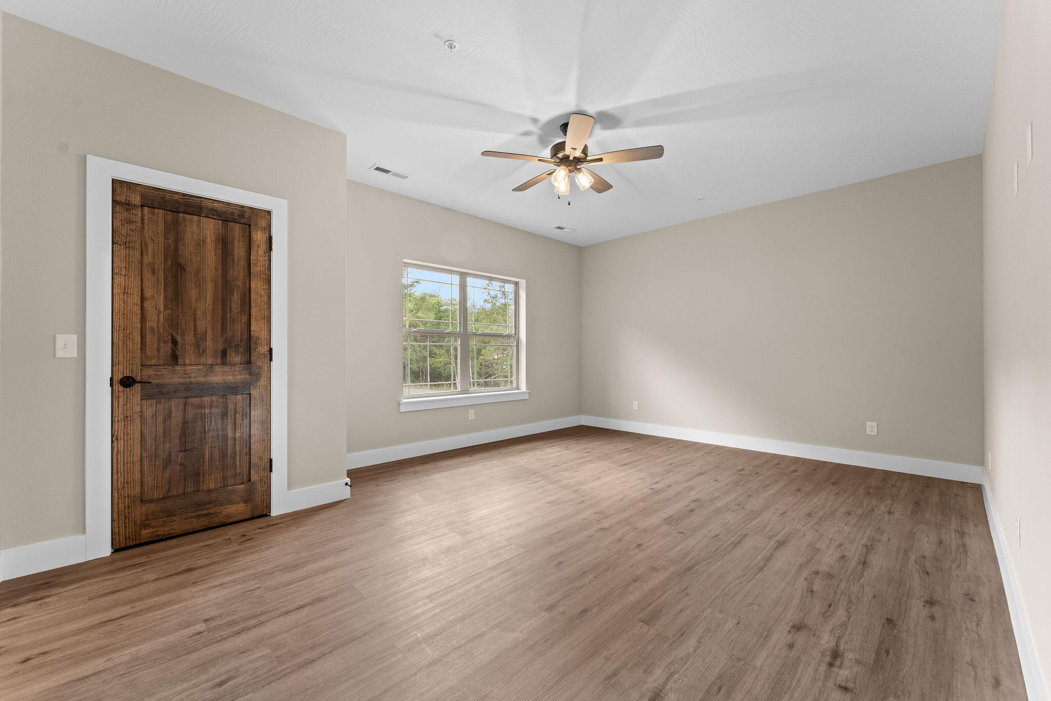 130 Pavilion Court Property Photo 44
