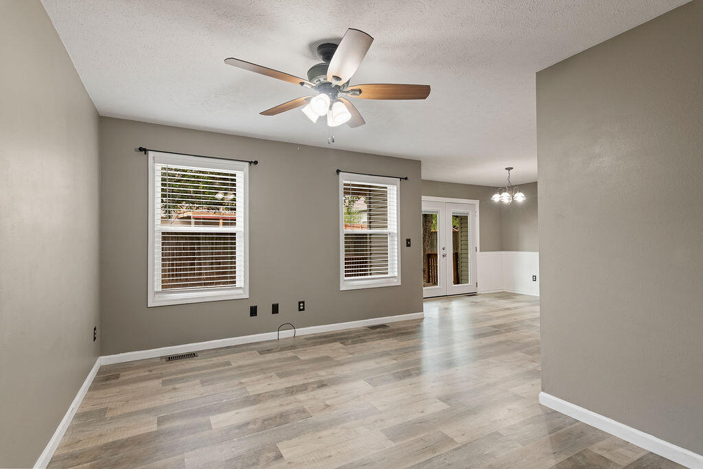 3283 North Nixon Avenue Property Photo 6