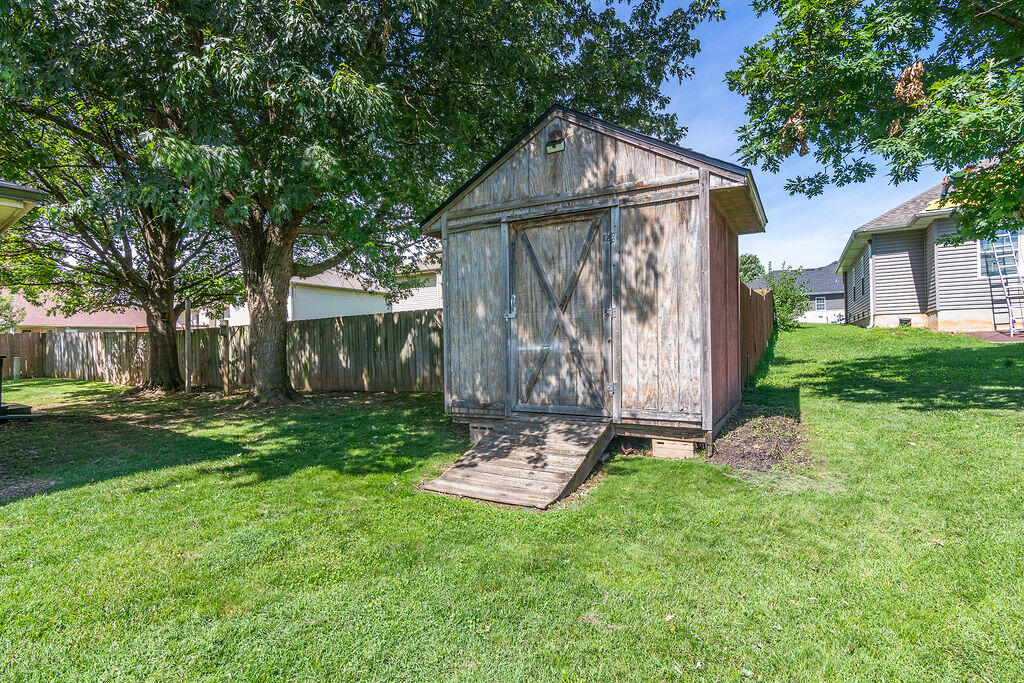 3283 North Nixon Avenue Property Photo 34