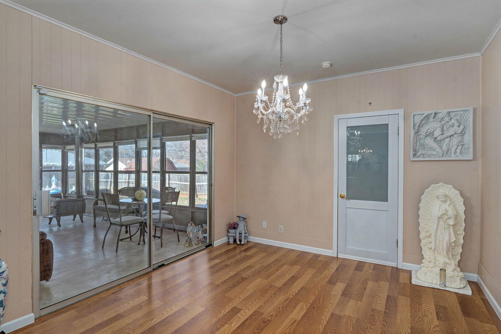 1909 South Nettleton Avenue Property Photo 7