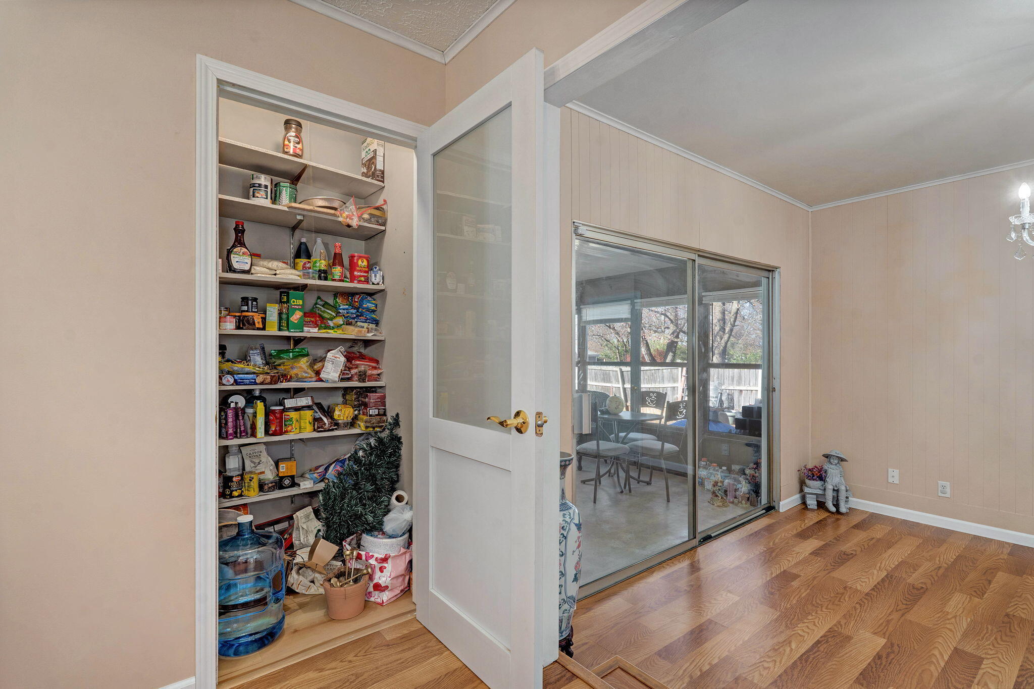 1909 South Nettleton Avenue Property Photo 9
