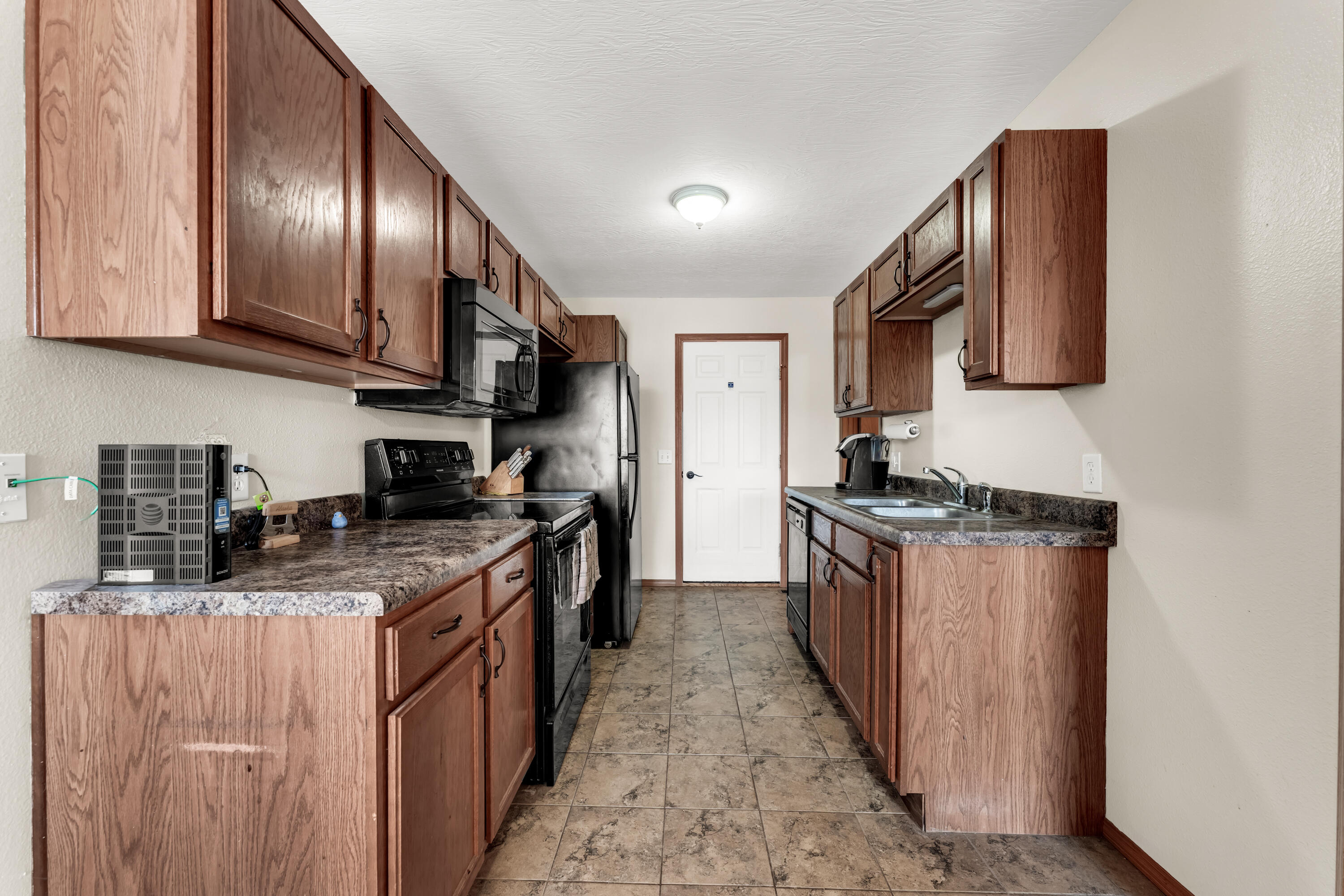 2462 West Cedar Creek Drive Property Photo 10