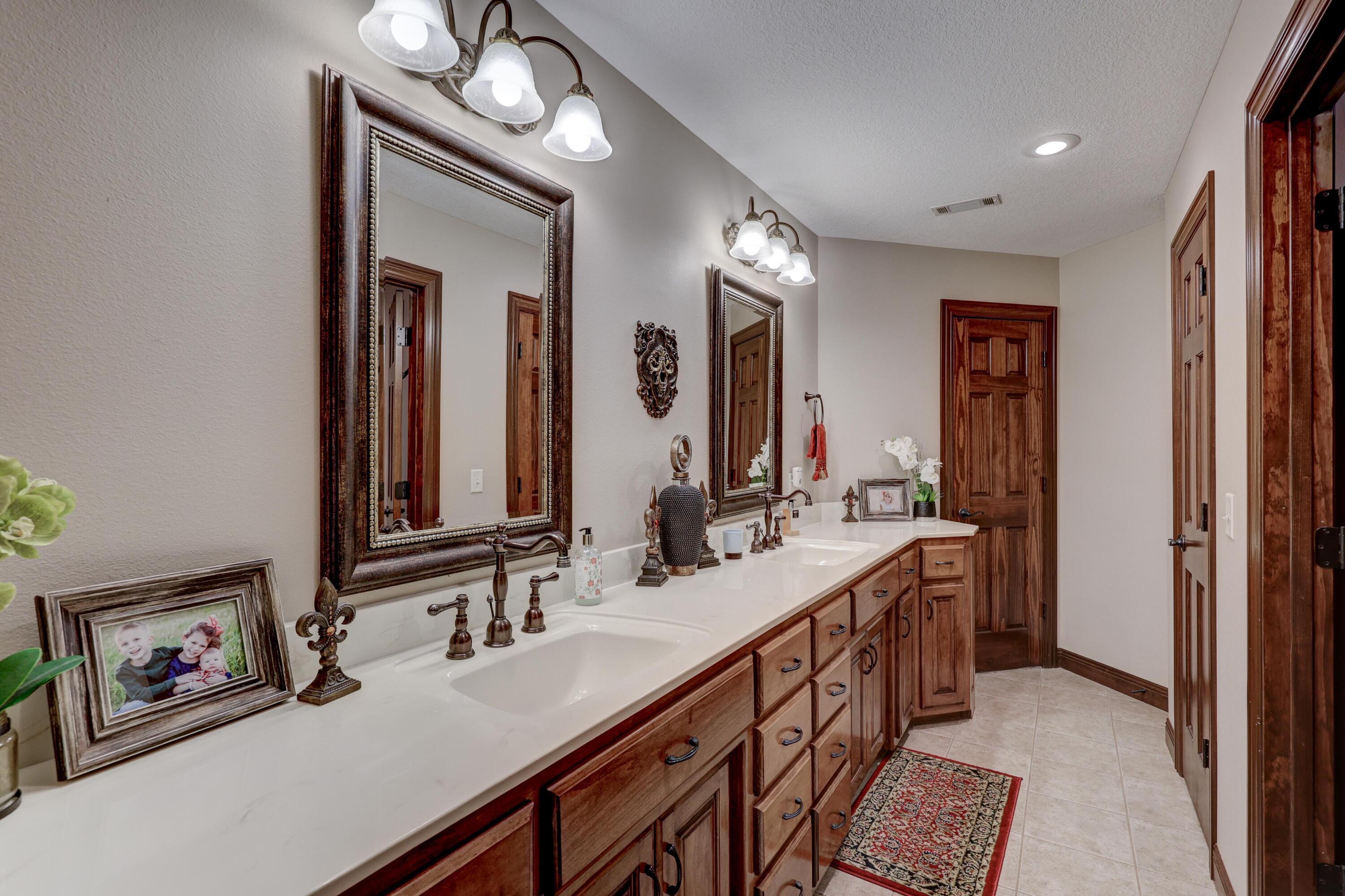 3501 Notting Hill Circle Property Photo 42