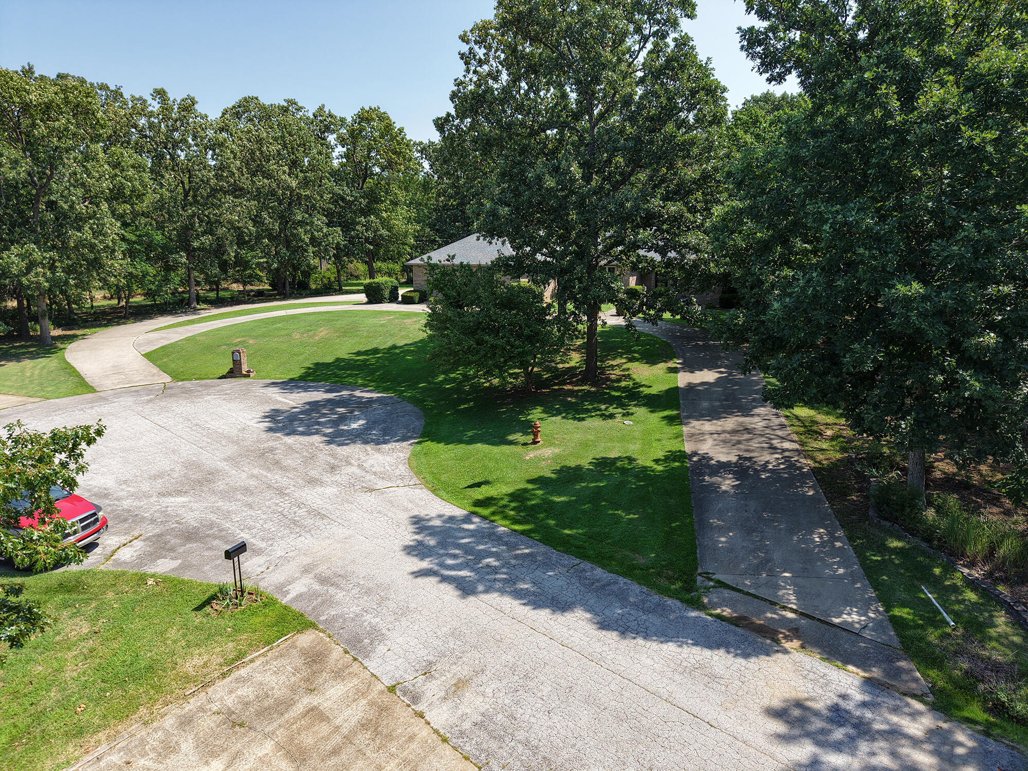1738 Hawthorn Place Property Photo 14