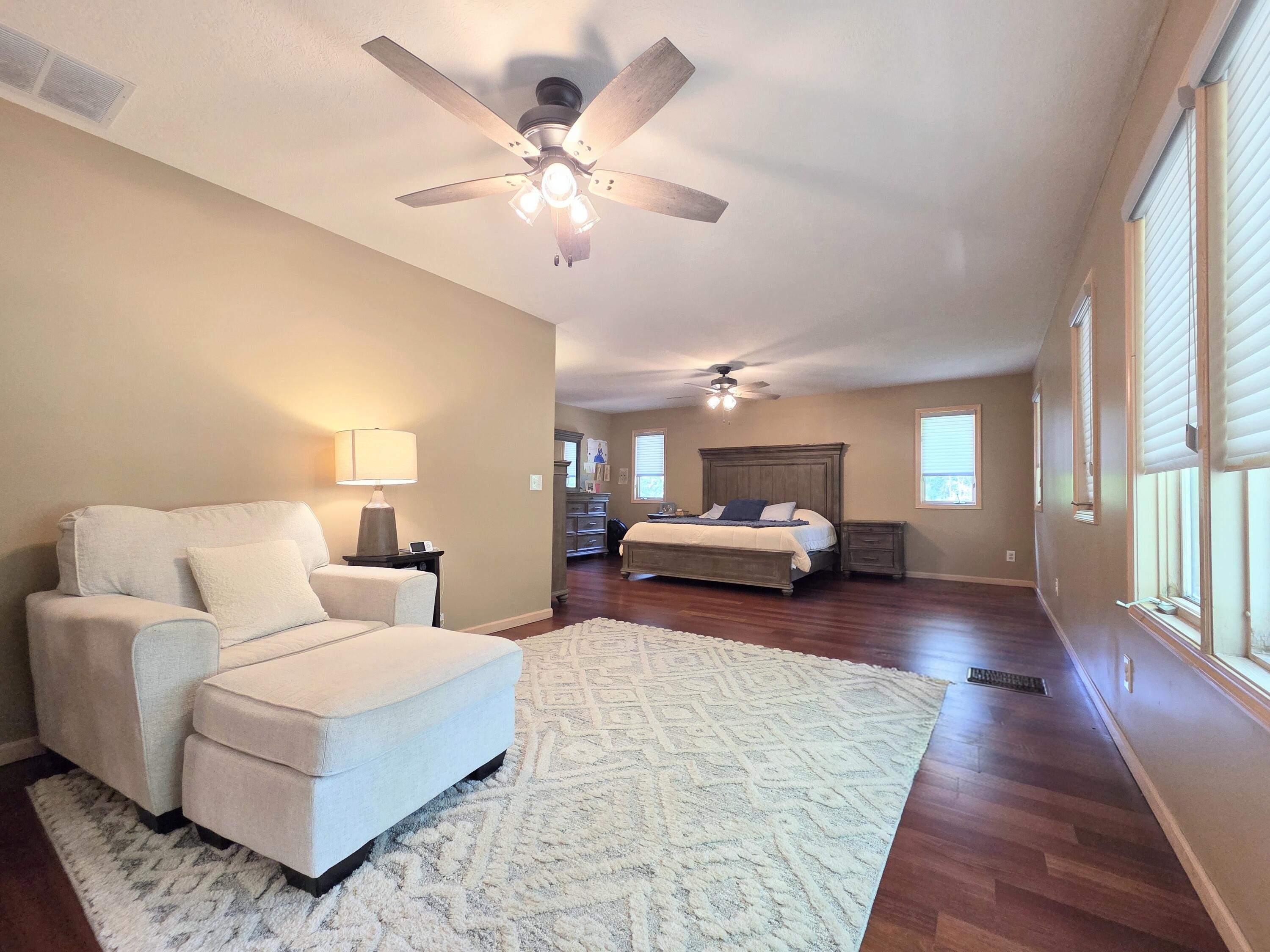 1738 Hawthorn Place Property Photo 59
