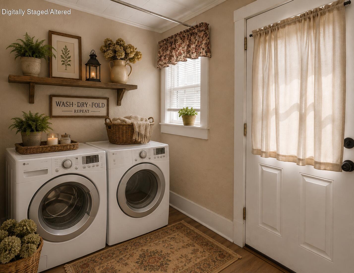 105 South Walnut Street Property Photo 19