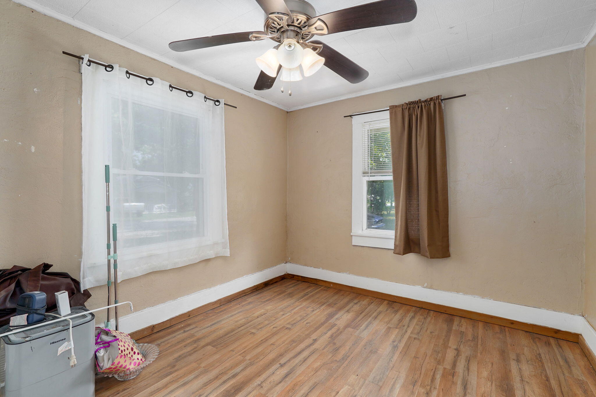 105 South Walnut Street Property Photo 24