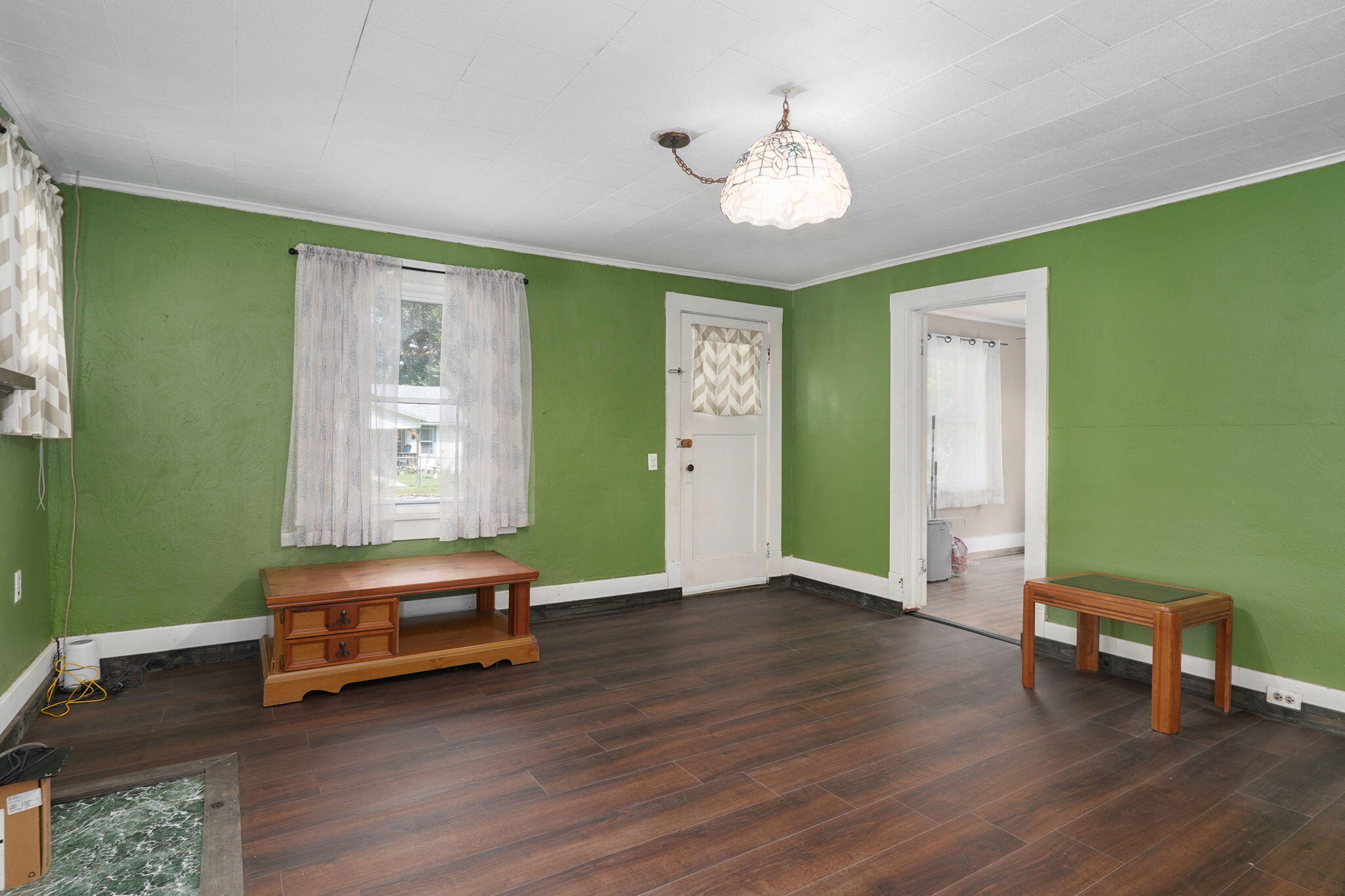 105 South Walnut Street Property Photo 29