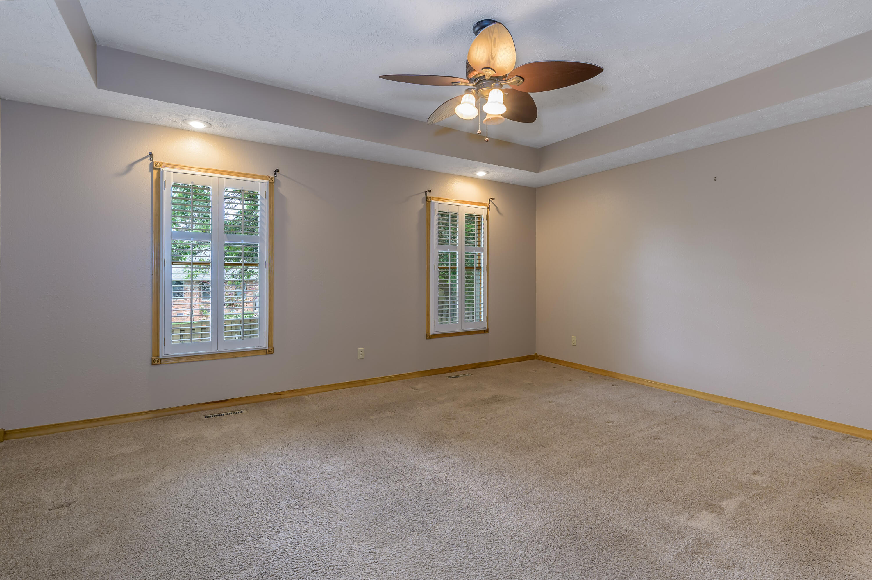 4602 South Forest Avenue Property Photo 25