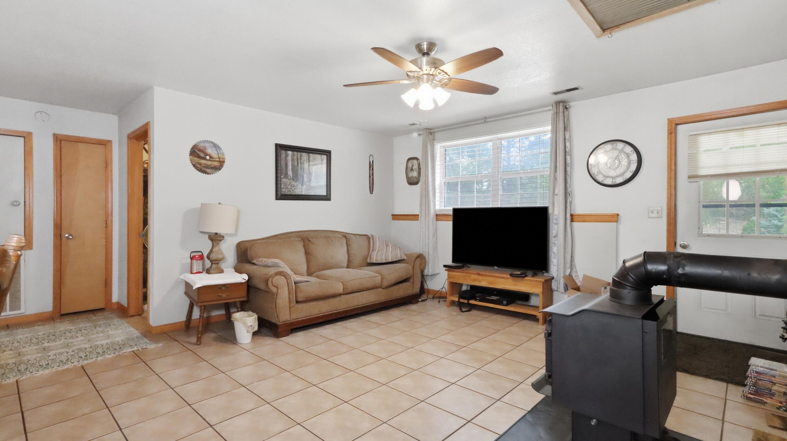 9169 County Road 483 Property Photo 4