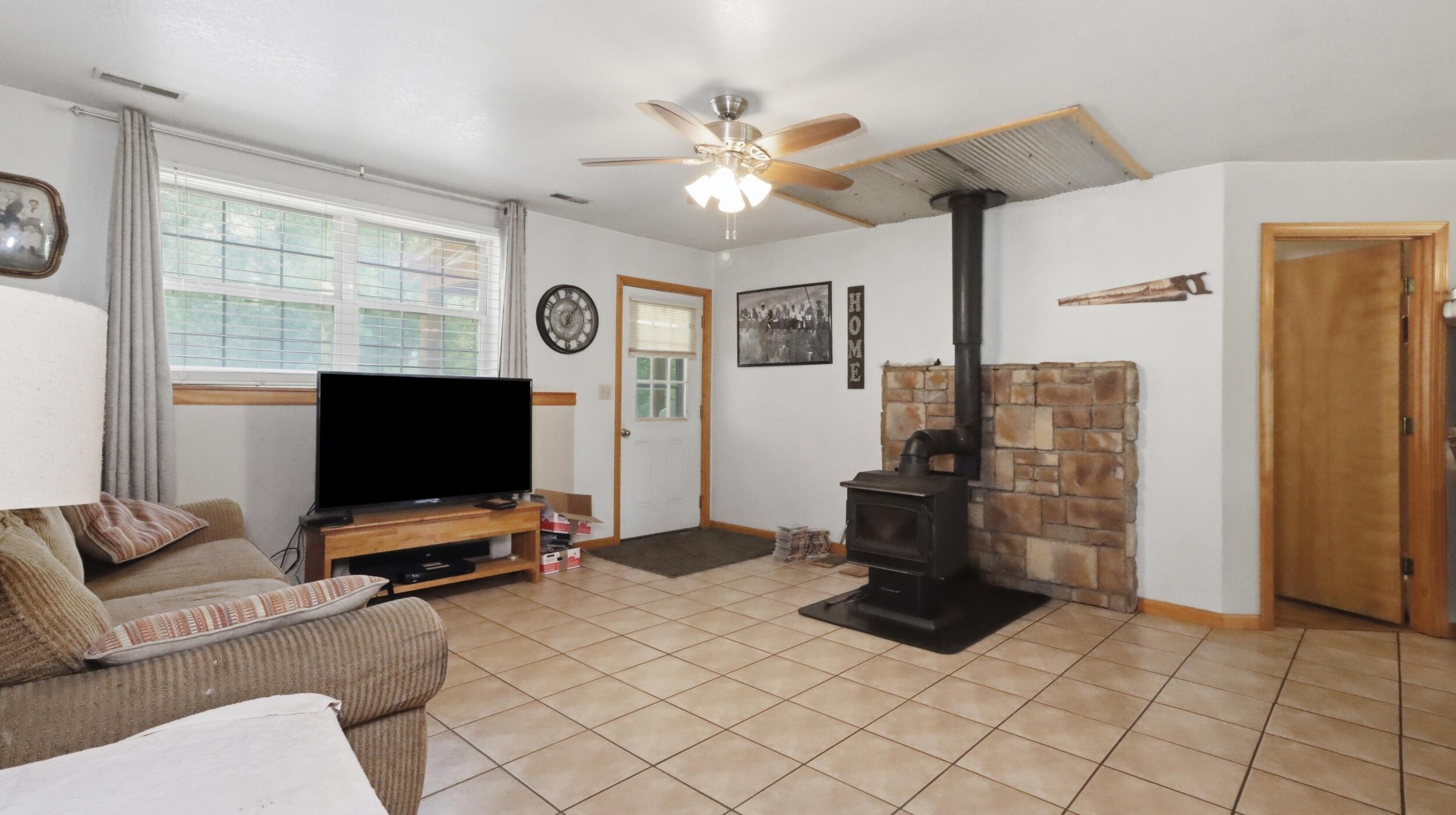 9169 County Road 483 Property Photo 5