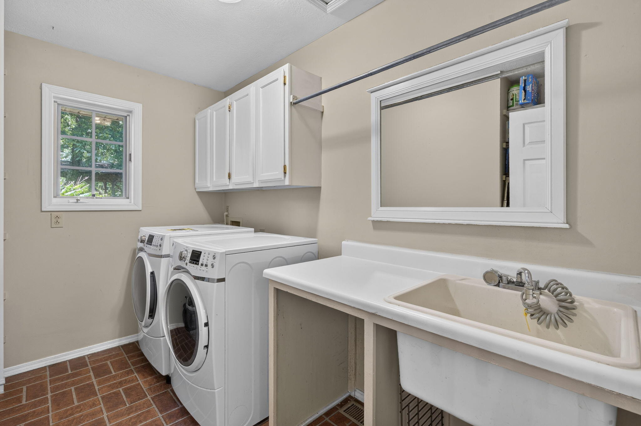 1790 North Deer Lane Property Photo 18