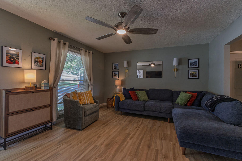 602 Aspen Drive Property Photo 6