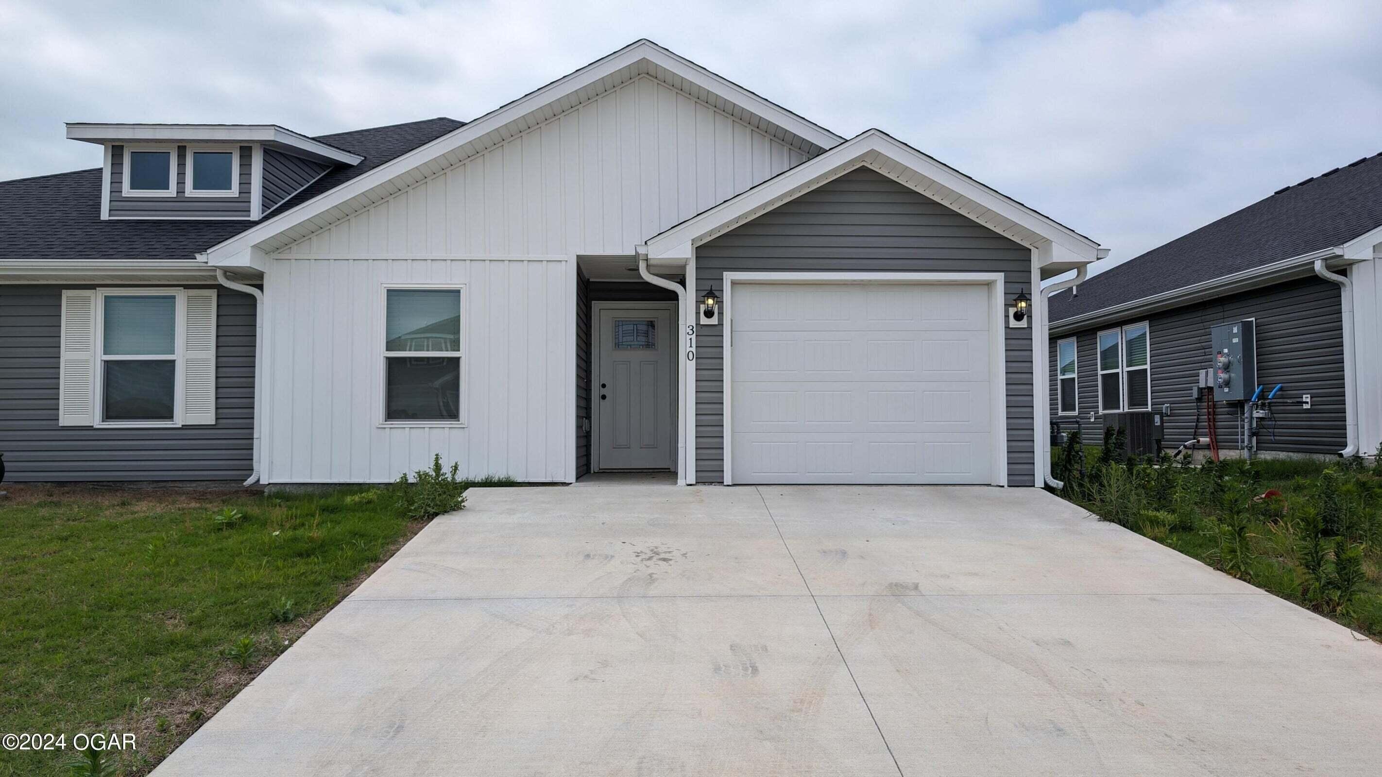310 Alex Jordan Drive Property Photo 1