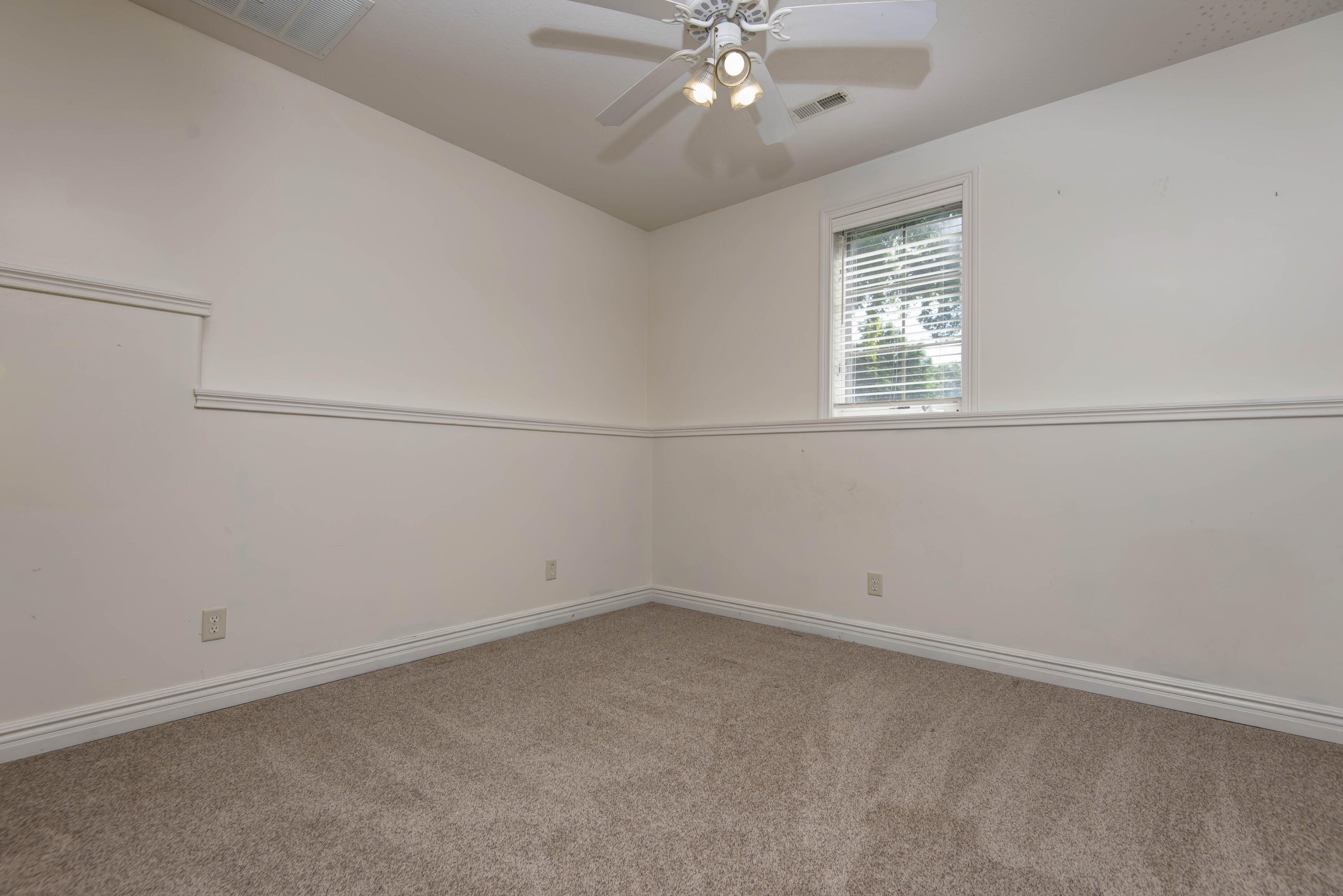3560 West Edgewood Court Property Photo 33