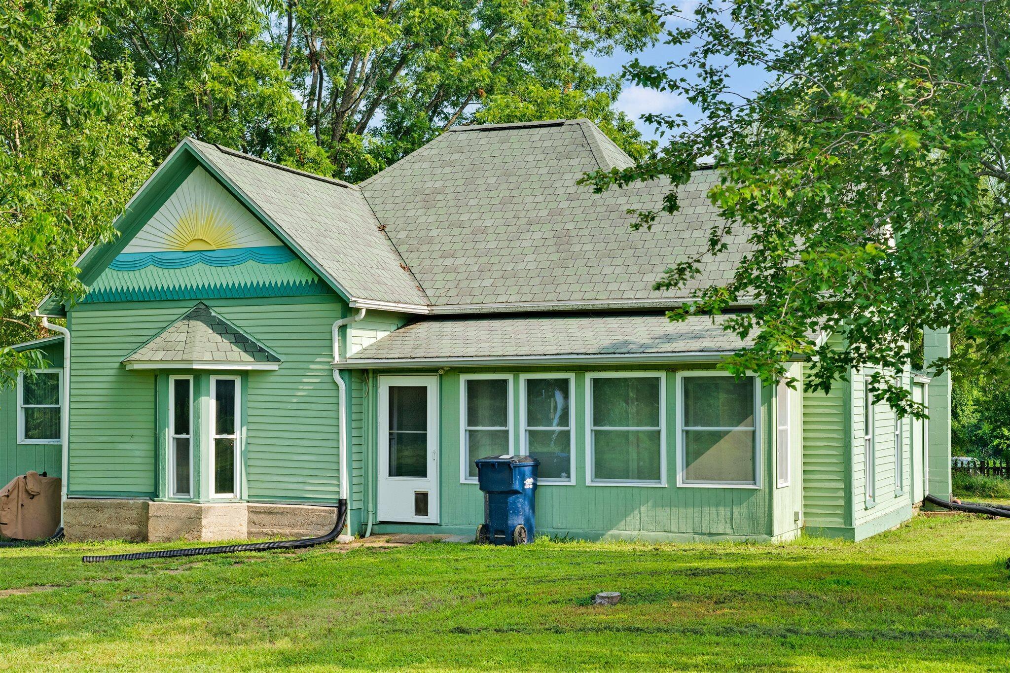 12 Wallace Lane Property Photo 1