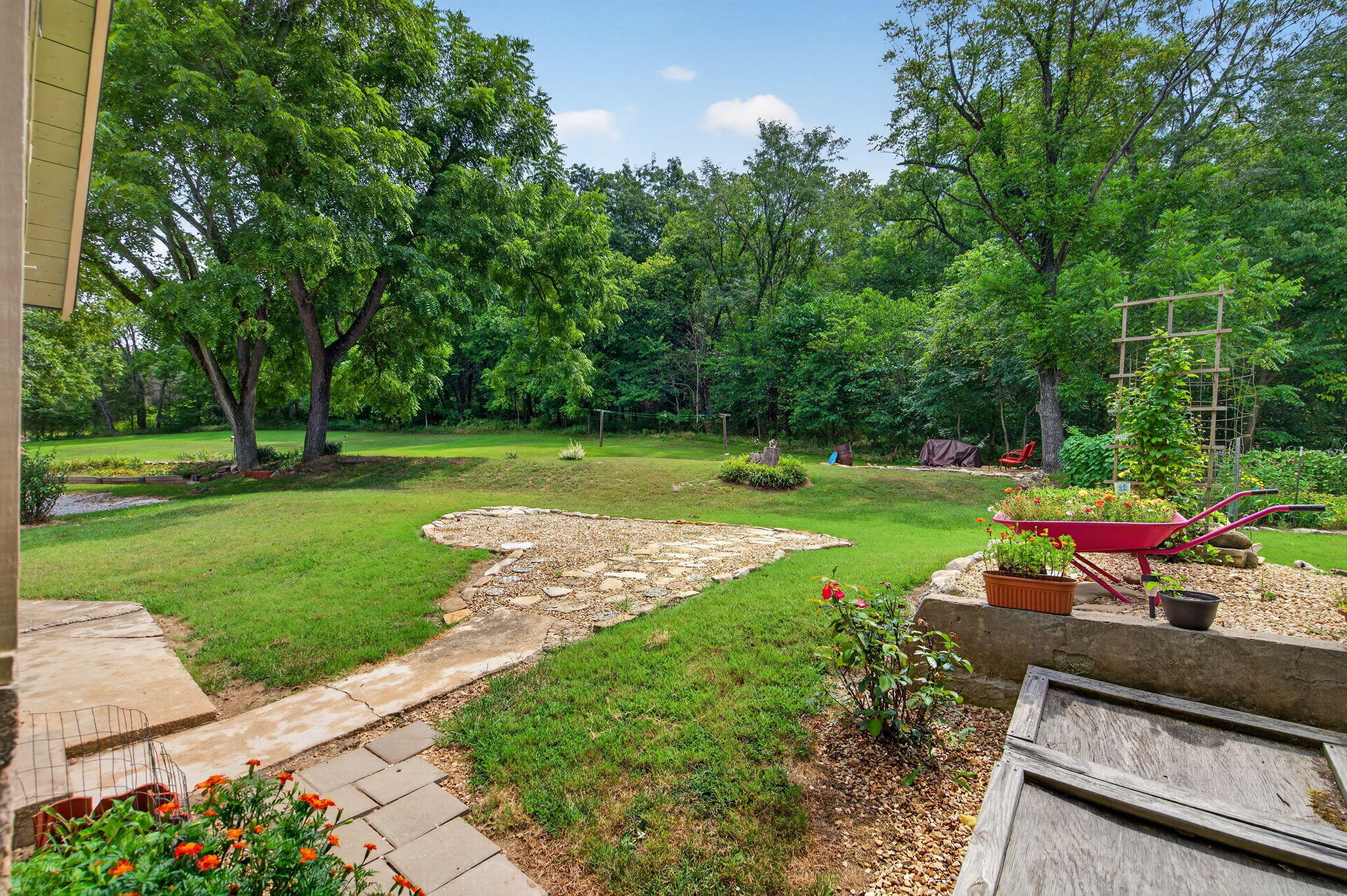 11080 North State Highway 125 Property Photo 17