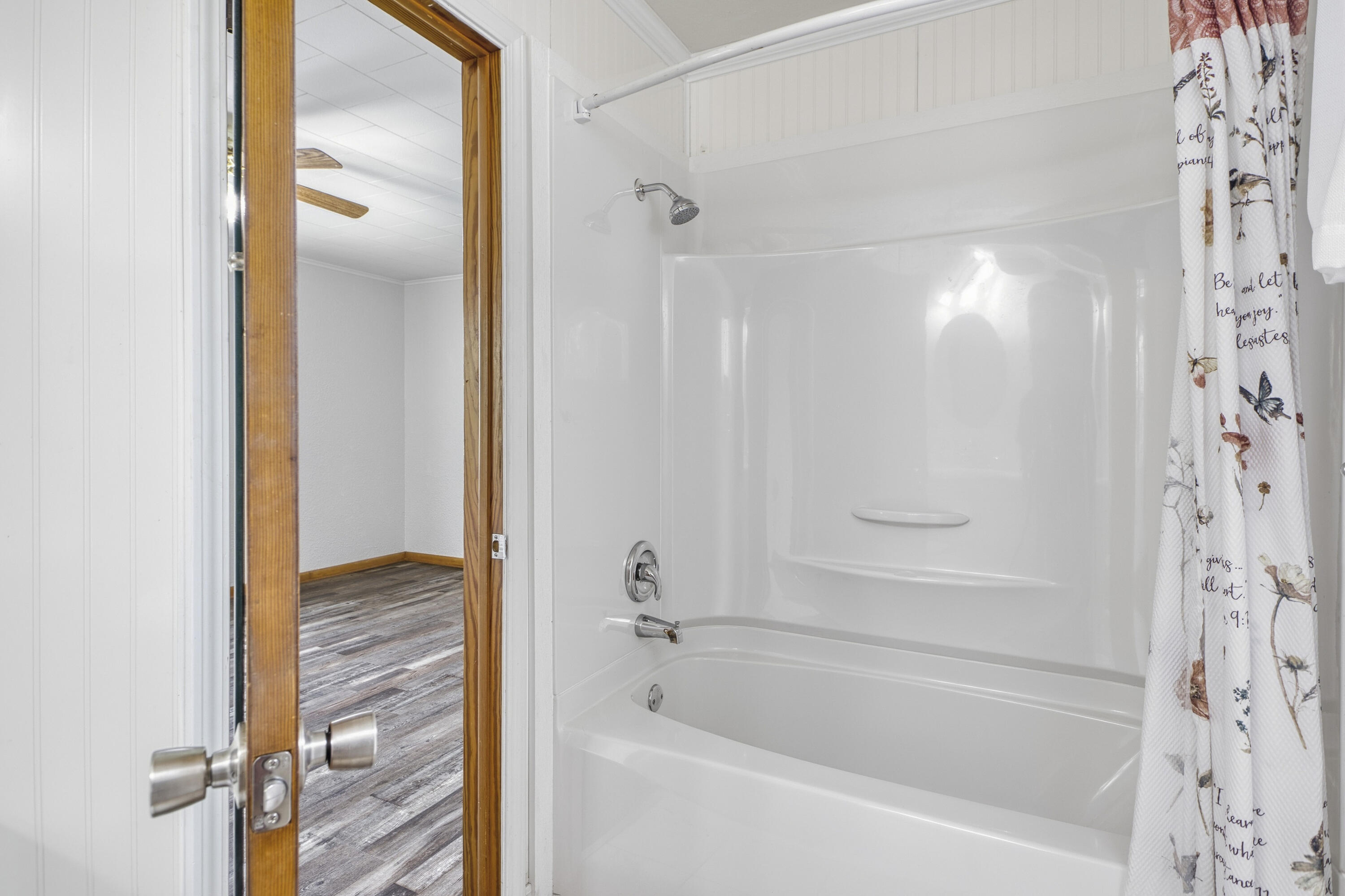 8567 Brookside Circle Property Photo 13