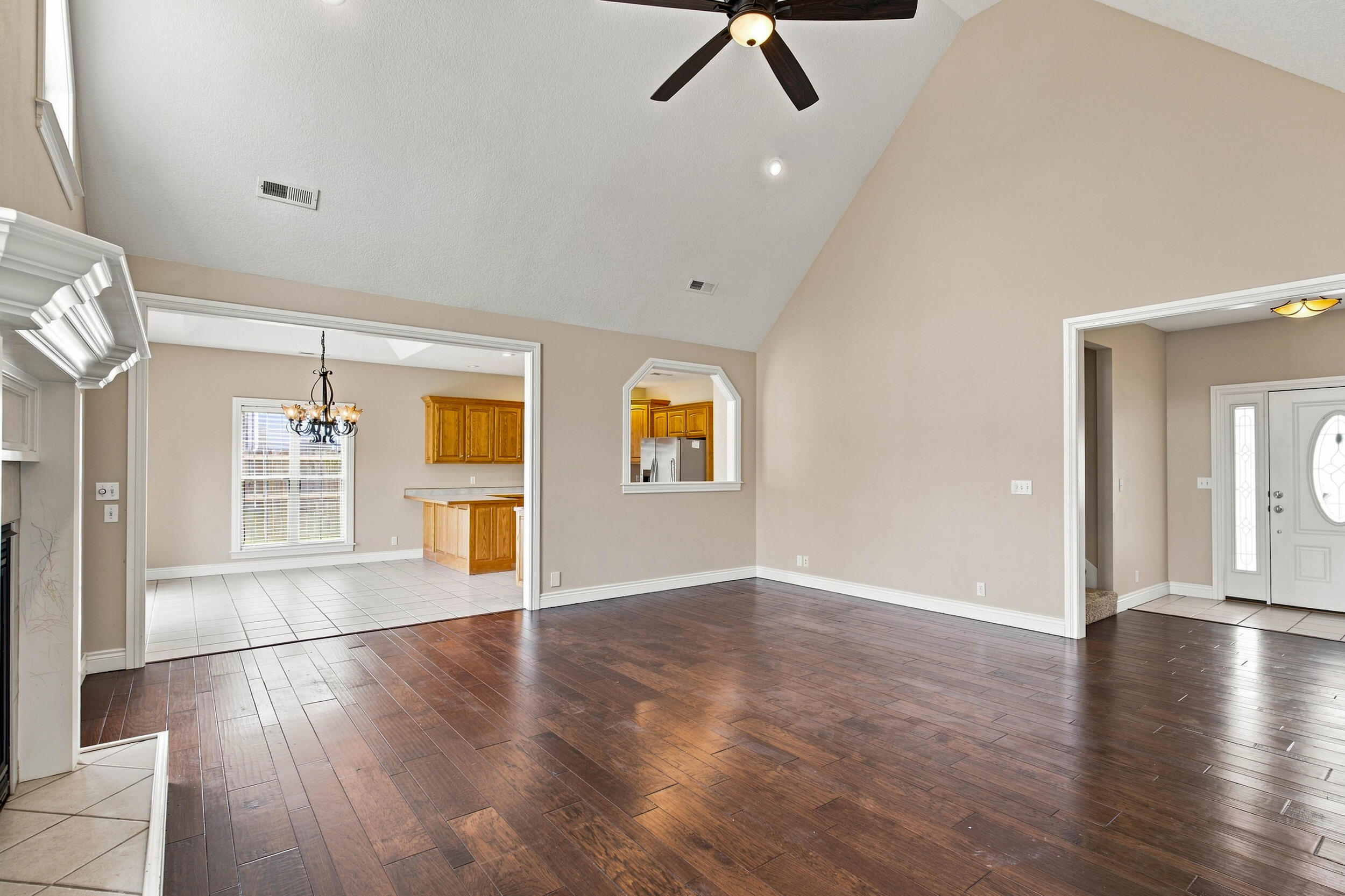 113 Justin Boulevard Property Photo 9