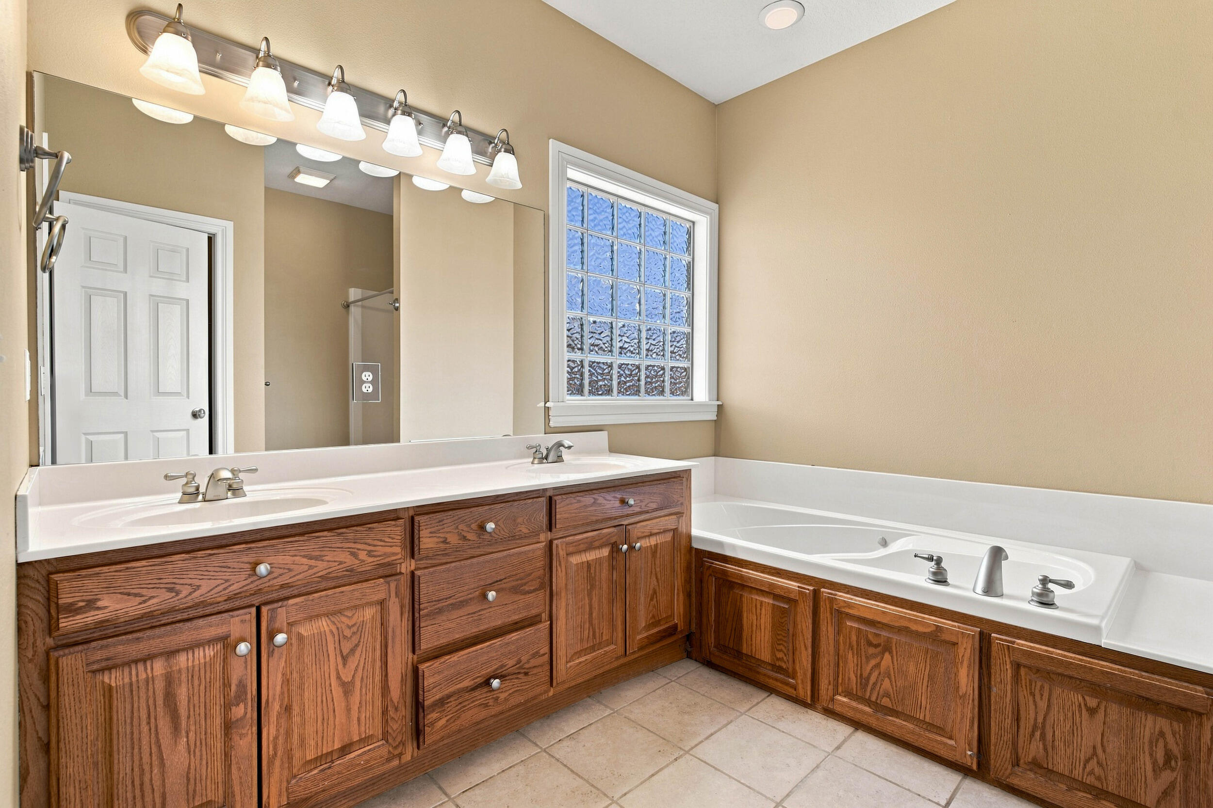 113 Justin Boulevard Property Photo 23
