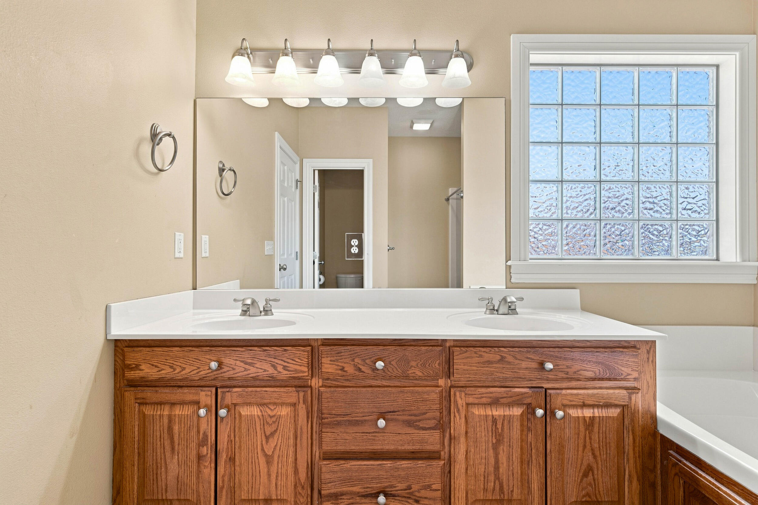 113 Justin Boulevard Property Photo 25