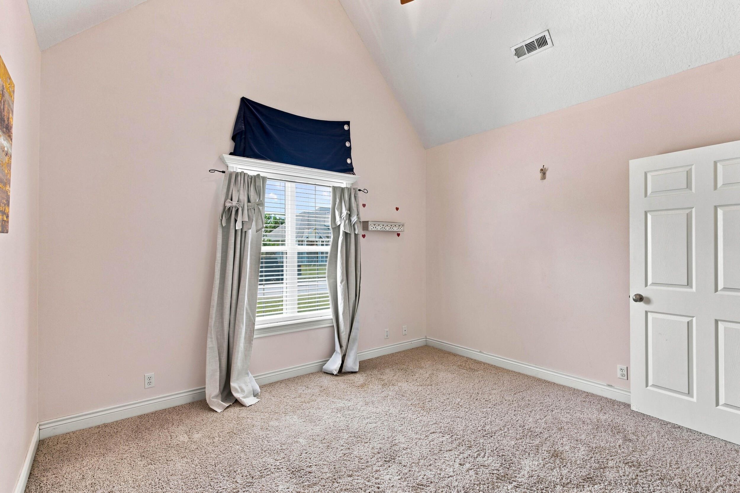 113 Justin Boulevard Property Photo 31