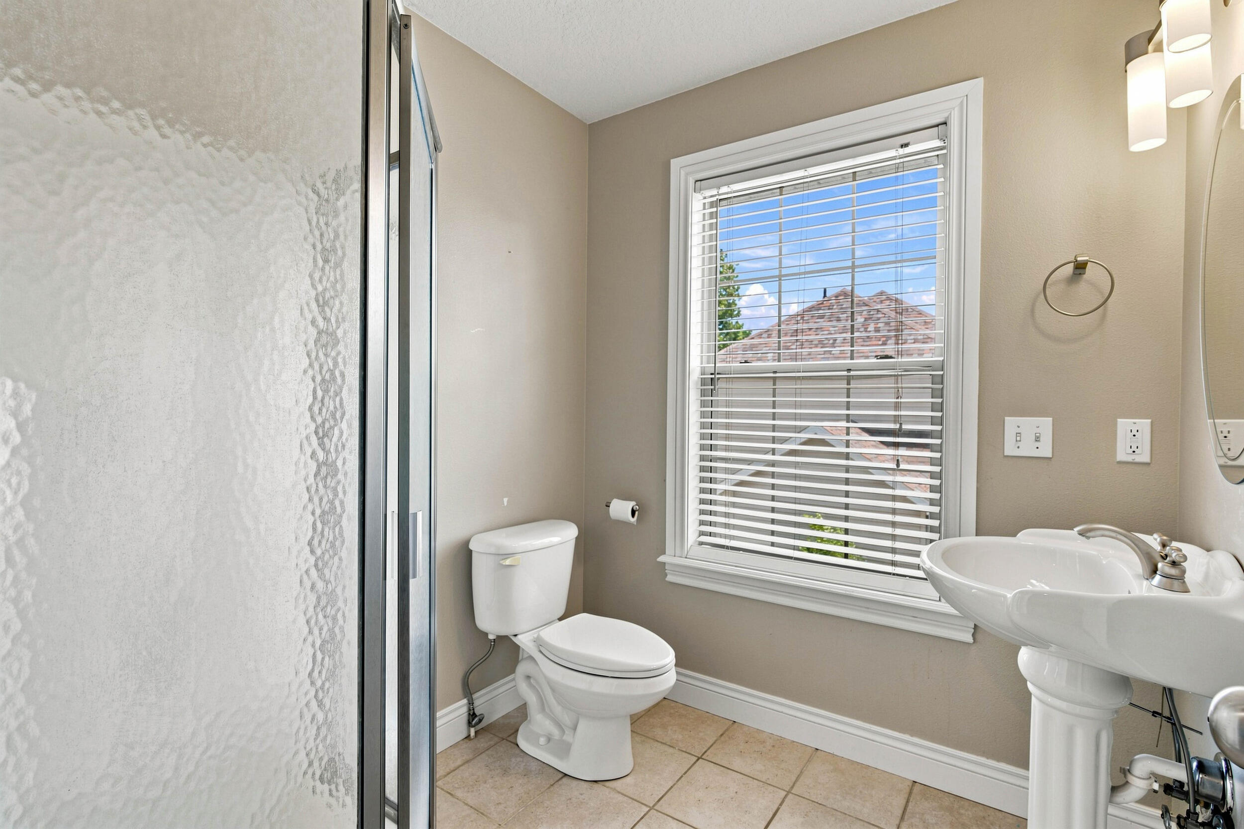 113 Justin Boulevard Property Photo 36