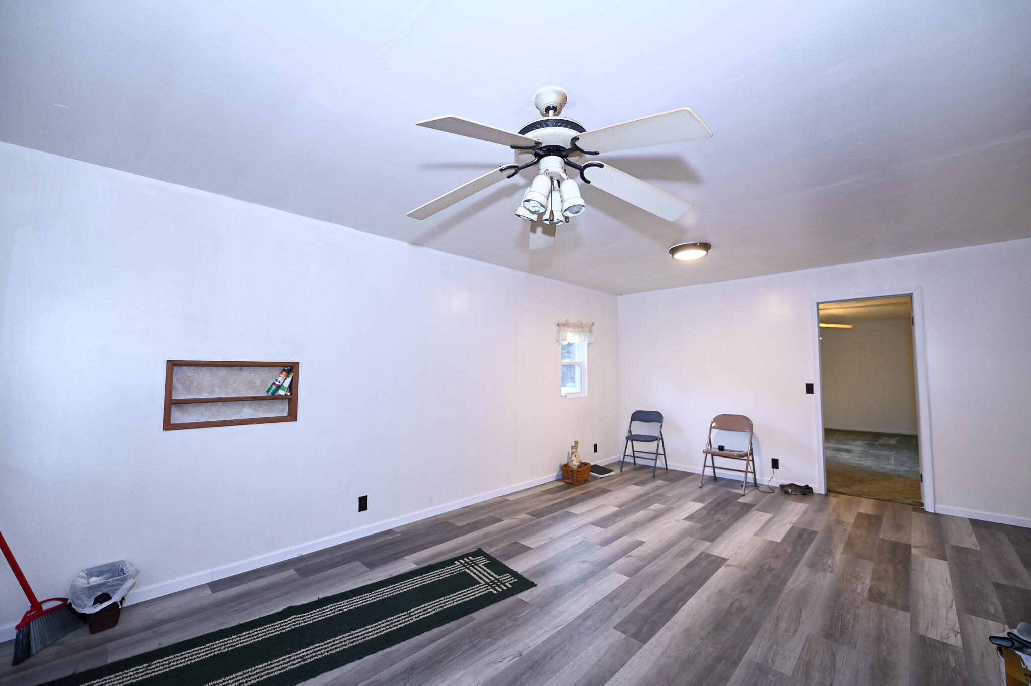14143 South 2875th Road Property Photo 22