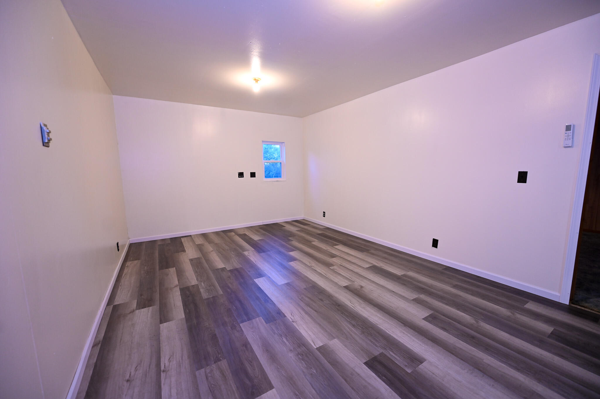 14143 South 2875th Road Property Photo 40