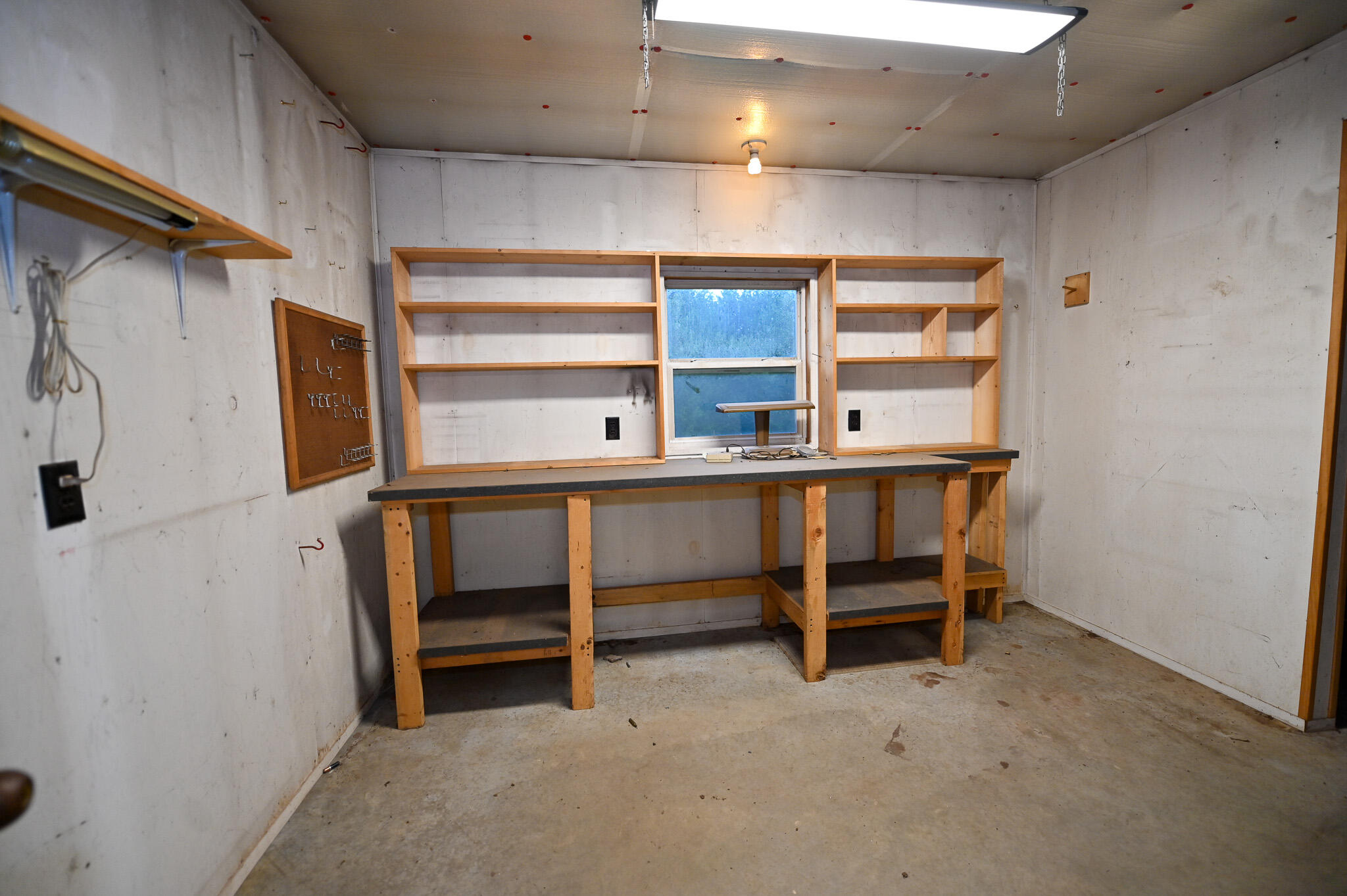 14143 South 2875th Road Property Photo 48