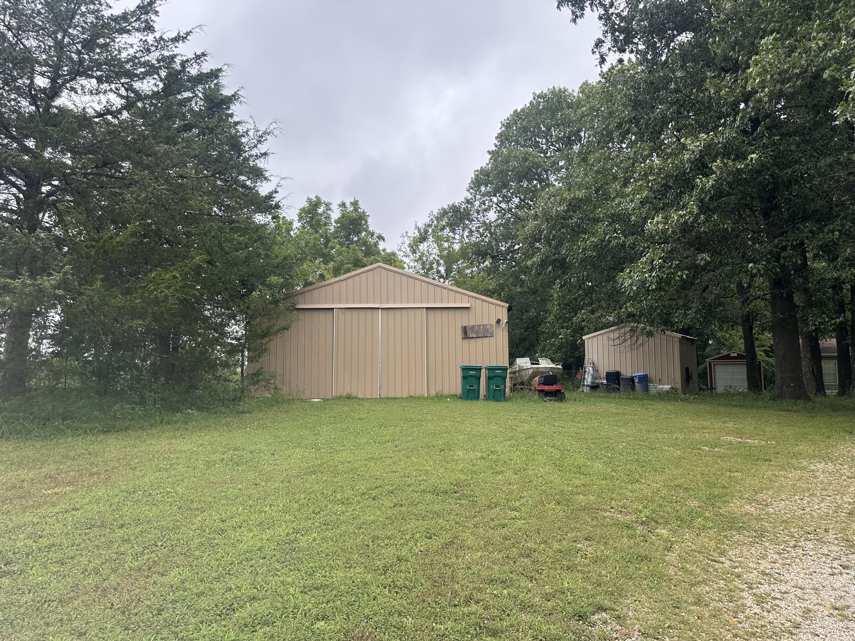 3827 Gravel Point Road Property Photo 8