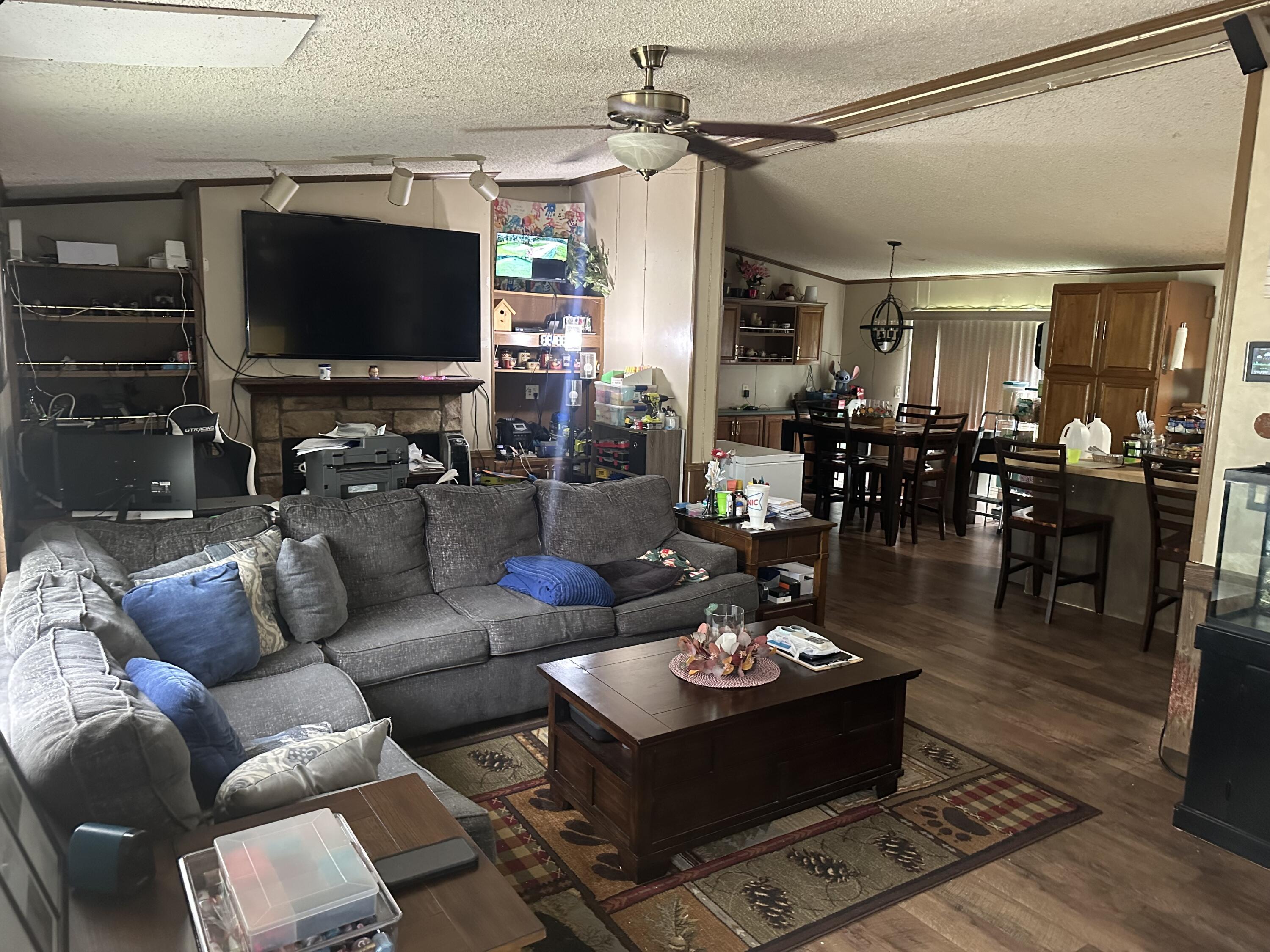 3827 Gravel Point Road Property Photo 15
