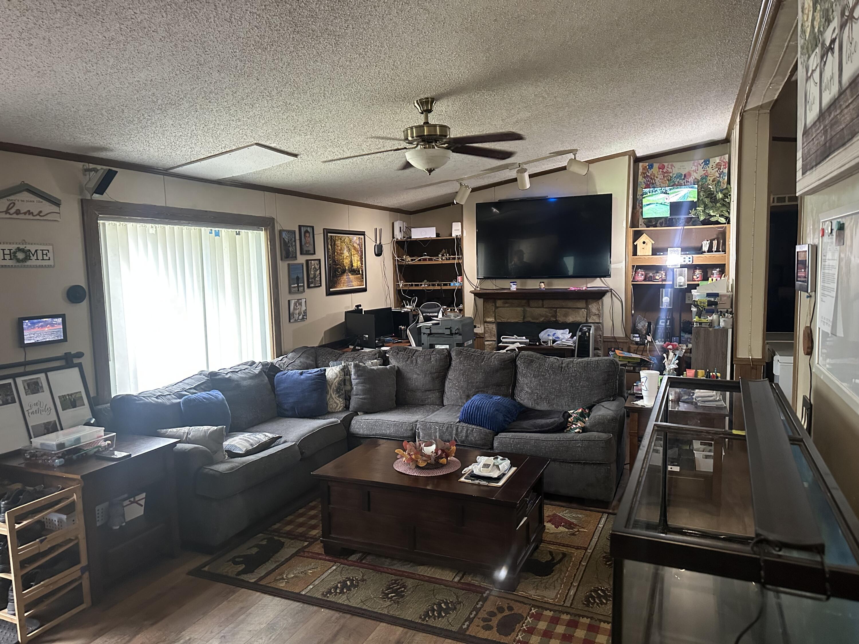 3827 Gravel Point Road Property Photo 21