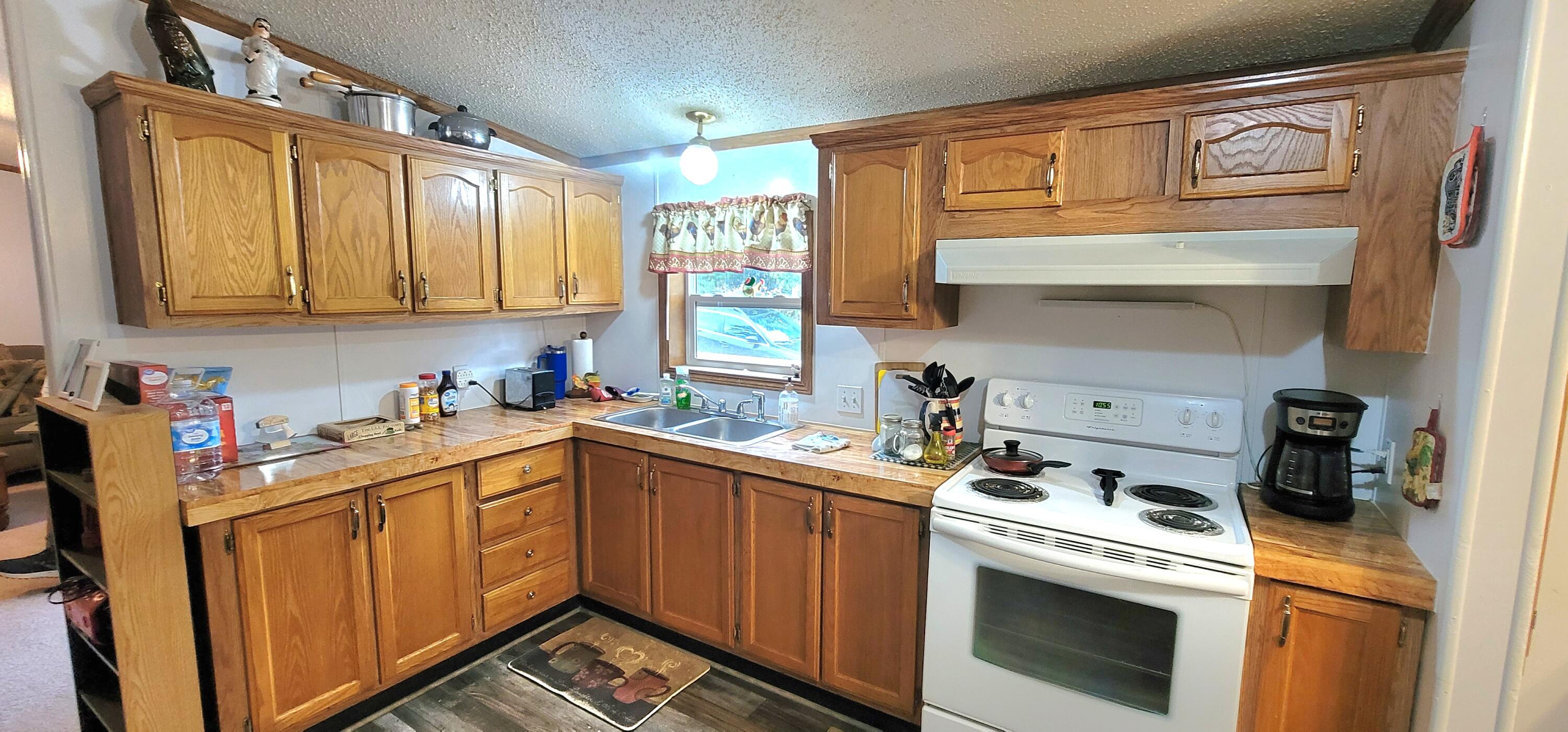 3005 Wren Road Property Photo 13