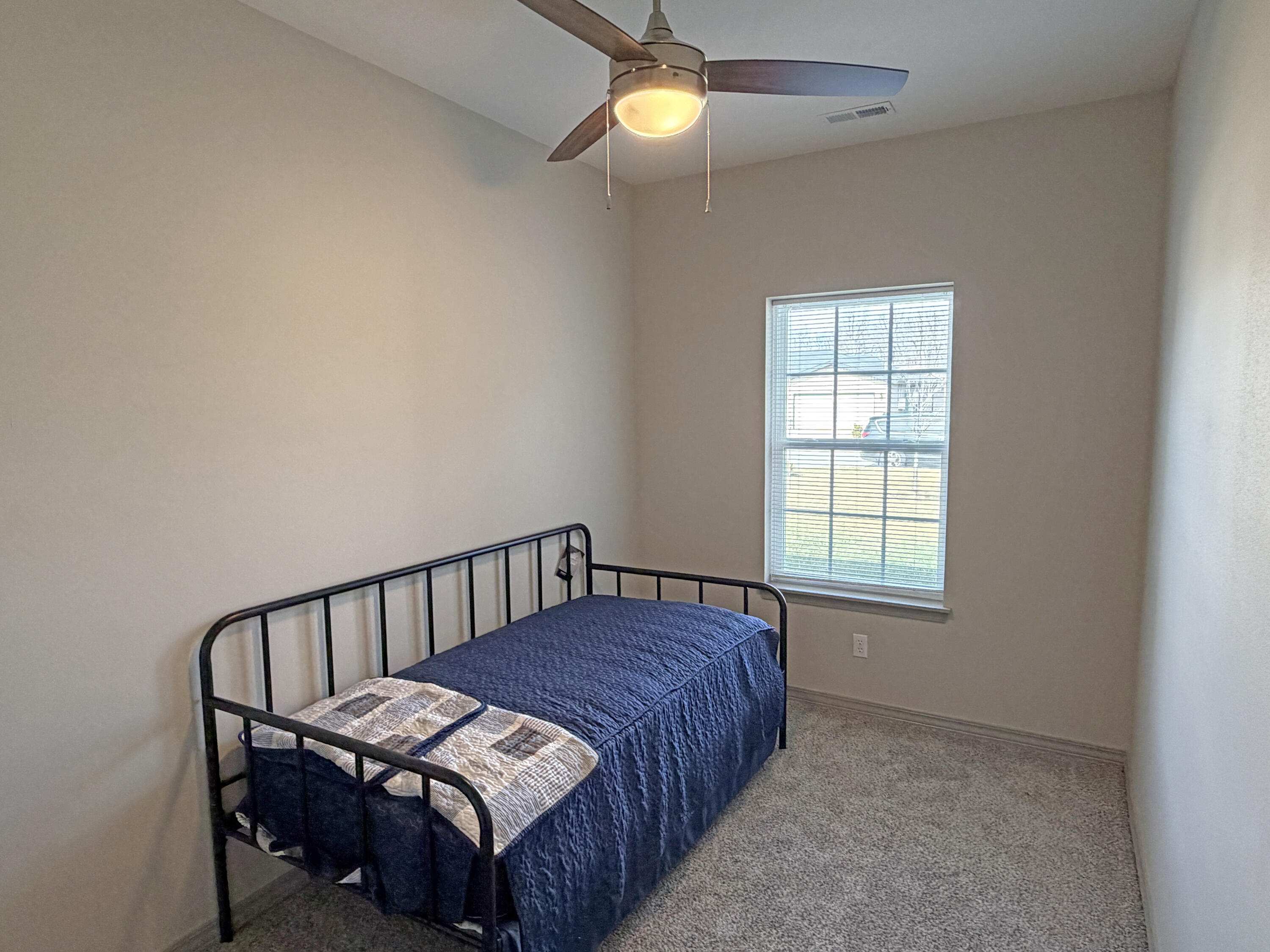 865c West Logan Street Property Photo 17