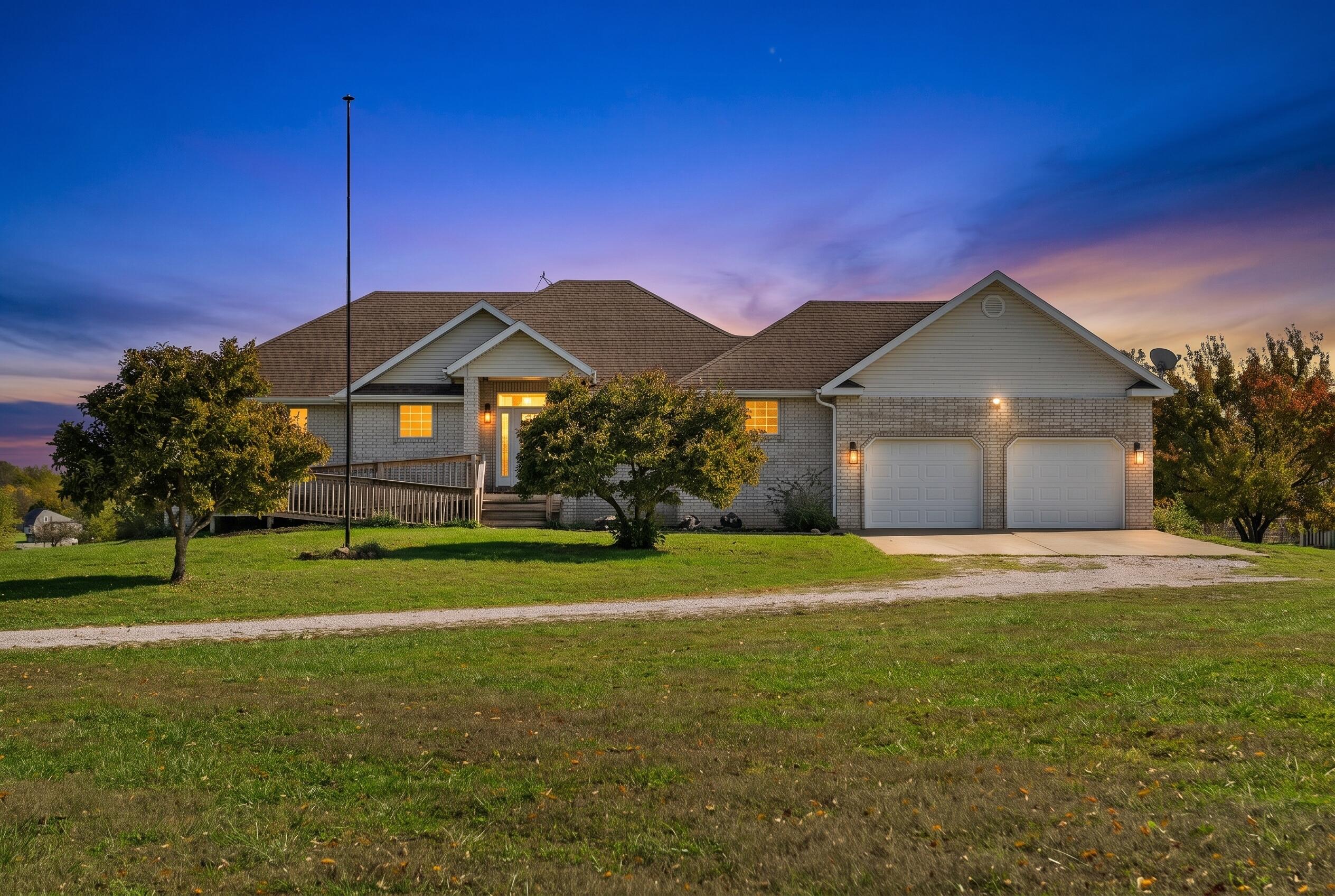 6419 Wexford Lane Property Photo 1
