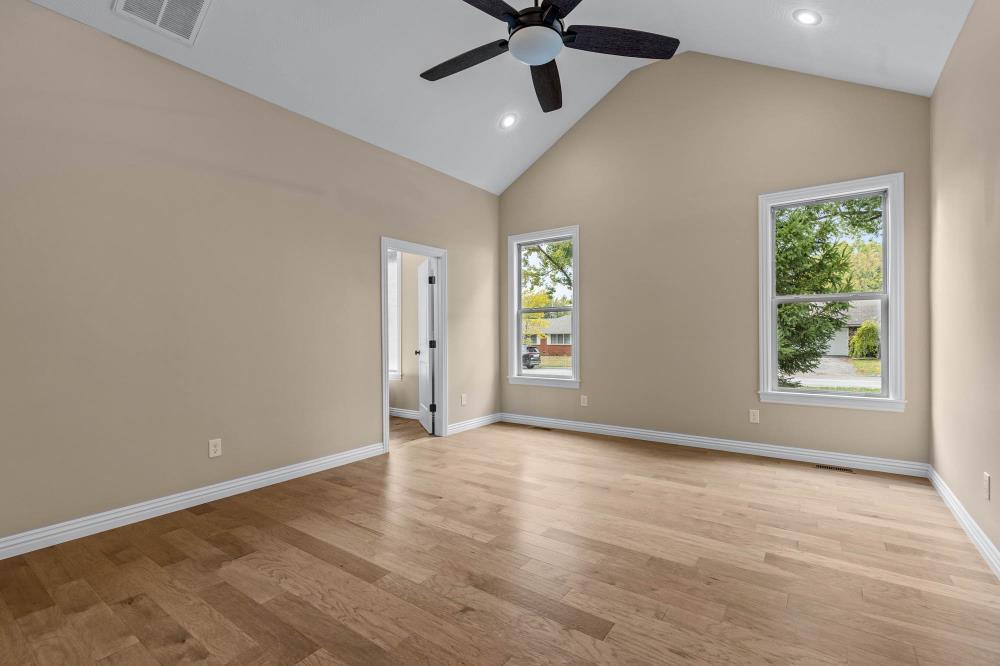 104 West Aven Avenue Property Photo 20